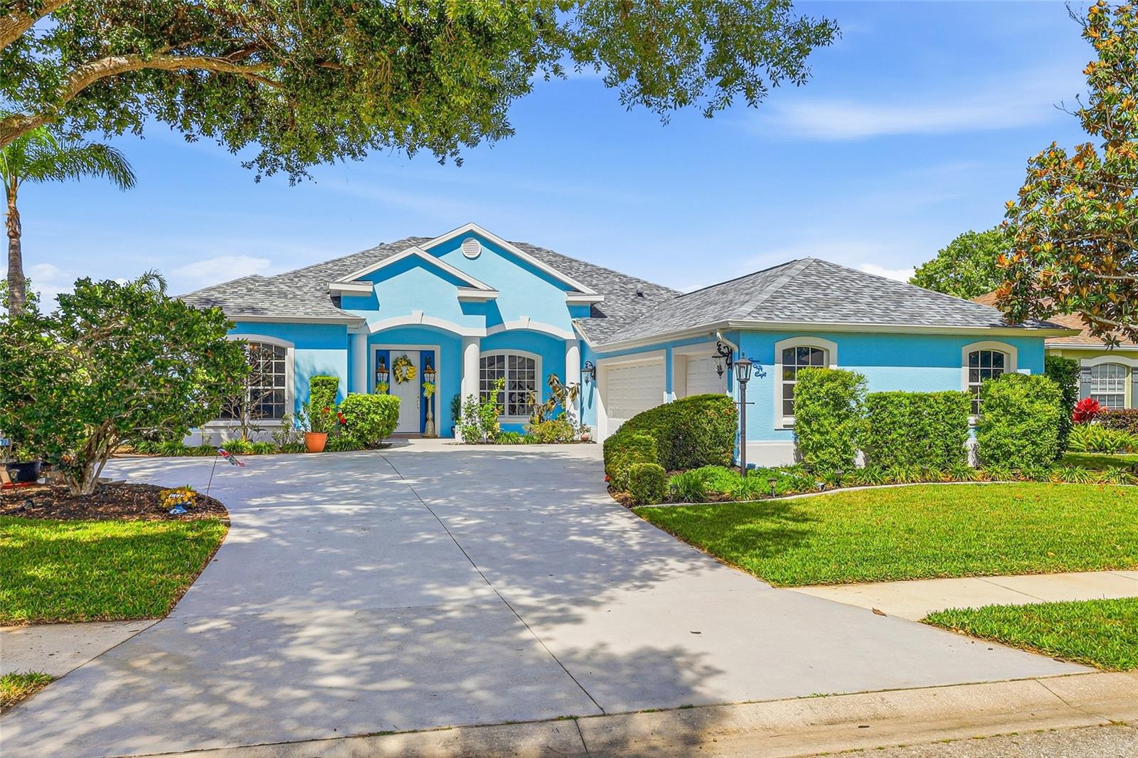 Photo of 758 PLANTERS MANOR WAY BRADENTON FL 34212