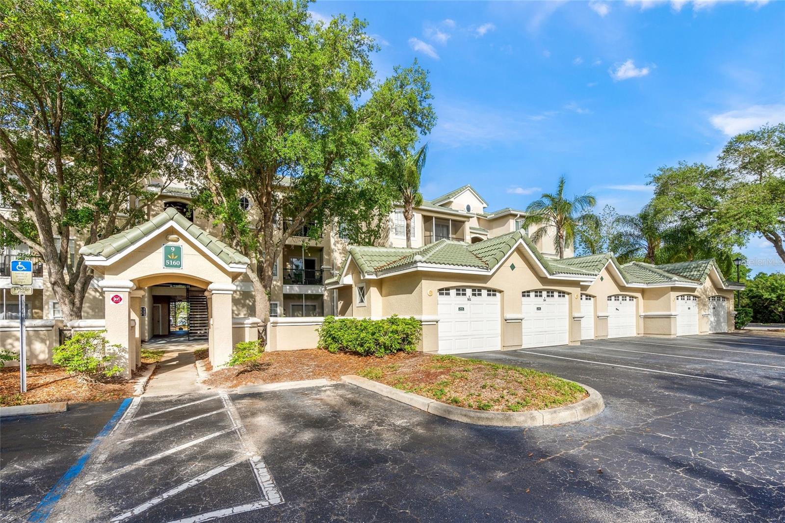 Photo of 5160 NORTHRIDGE ROAD #302 SARASOTA FL 34238