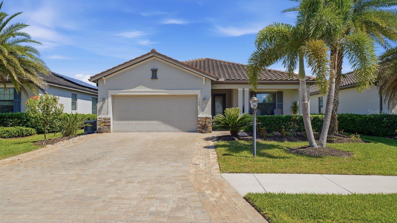 Photo of 17007 BLUE RIDGE PLACE BRADENTON FL 34211