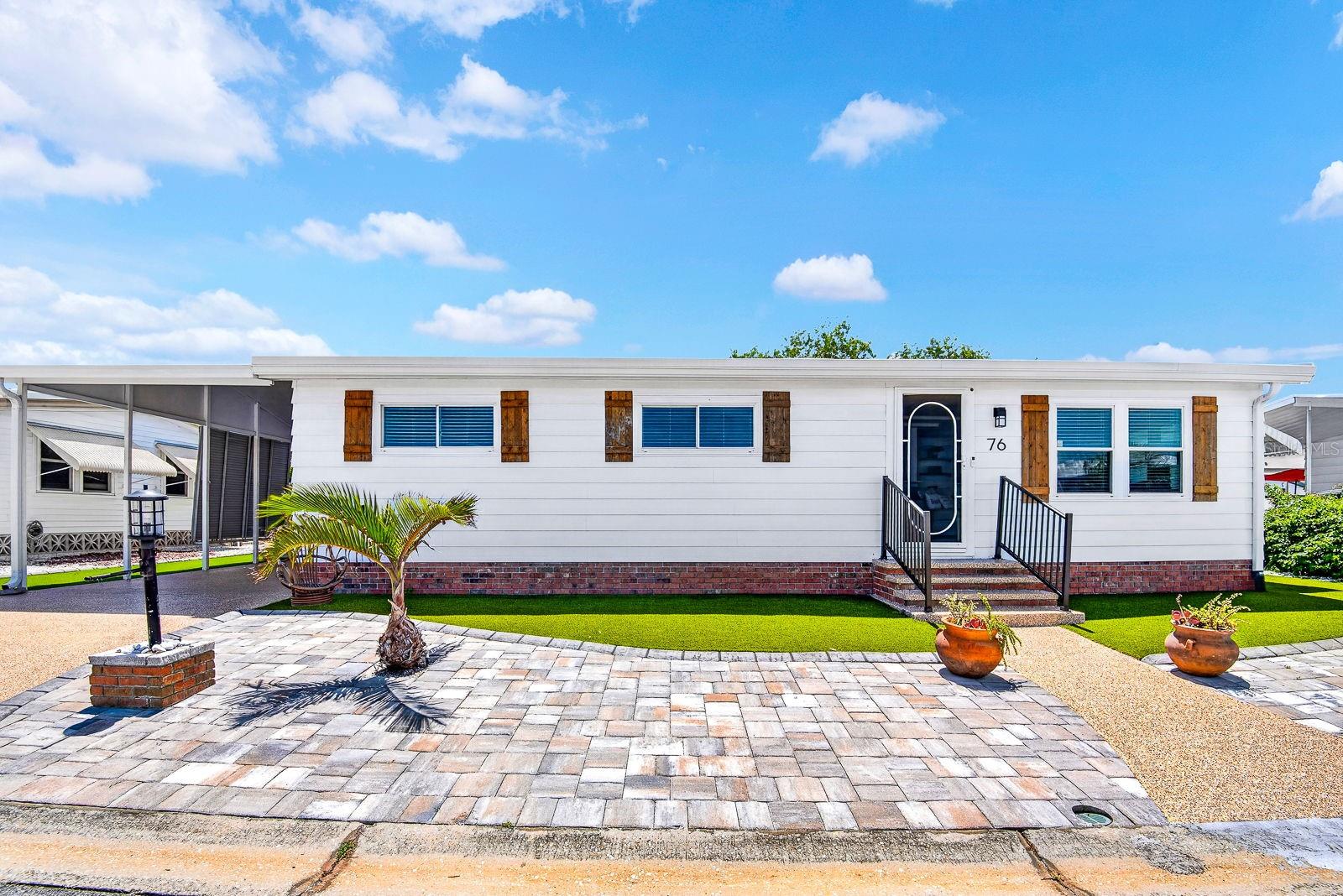 Photo of 76 CABALLO WAY BRADENTON FL 34209