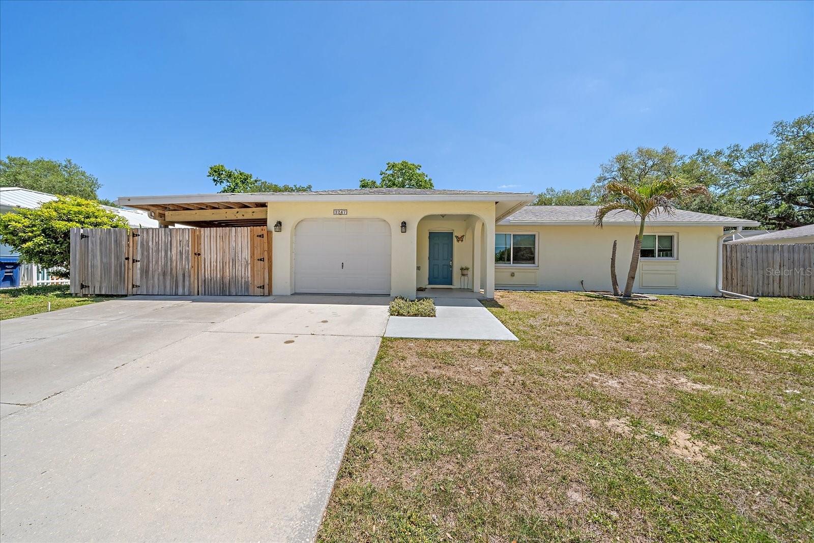 Photo of 3247 WOODMONT DRIVE SARASOTA FL 34232