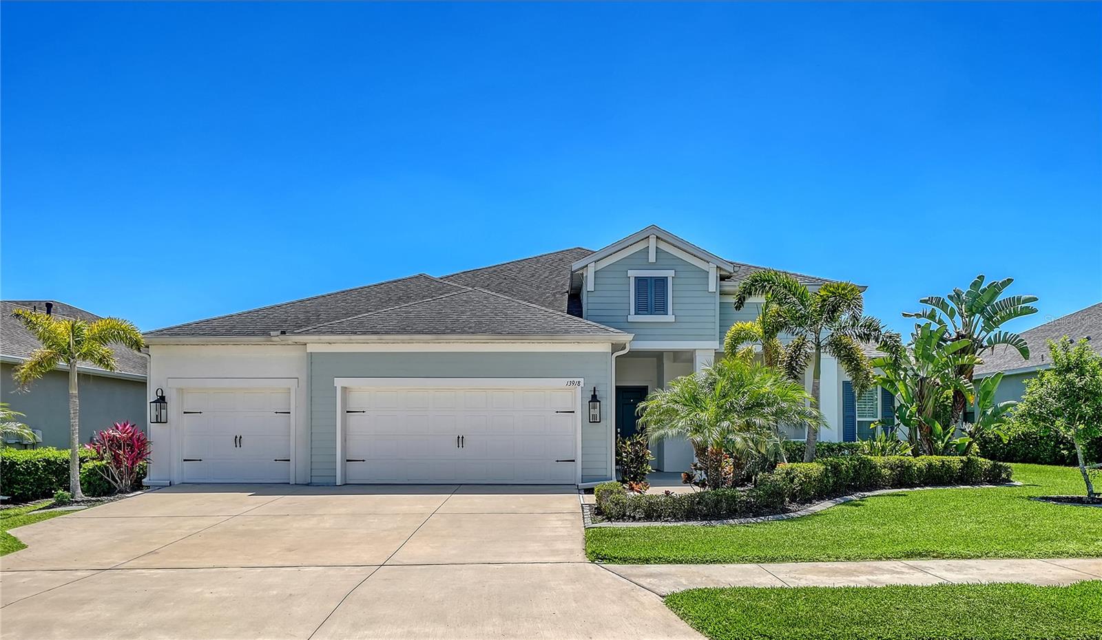 Photo of 13918 OLD CREEK COURT PARRISH FL 34219