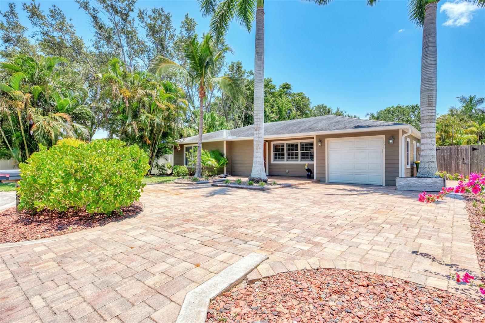 Photo of 1894 LOMA LINDA STREET SARASOTA FL 34239