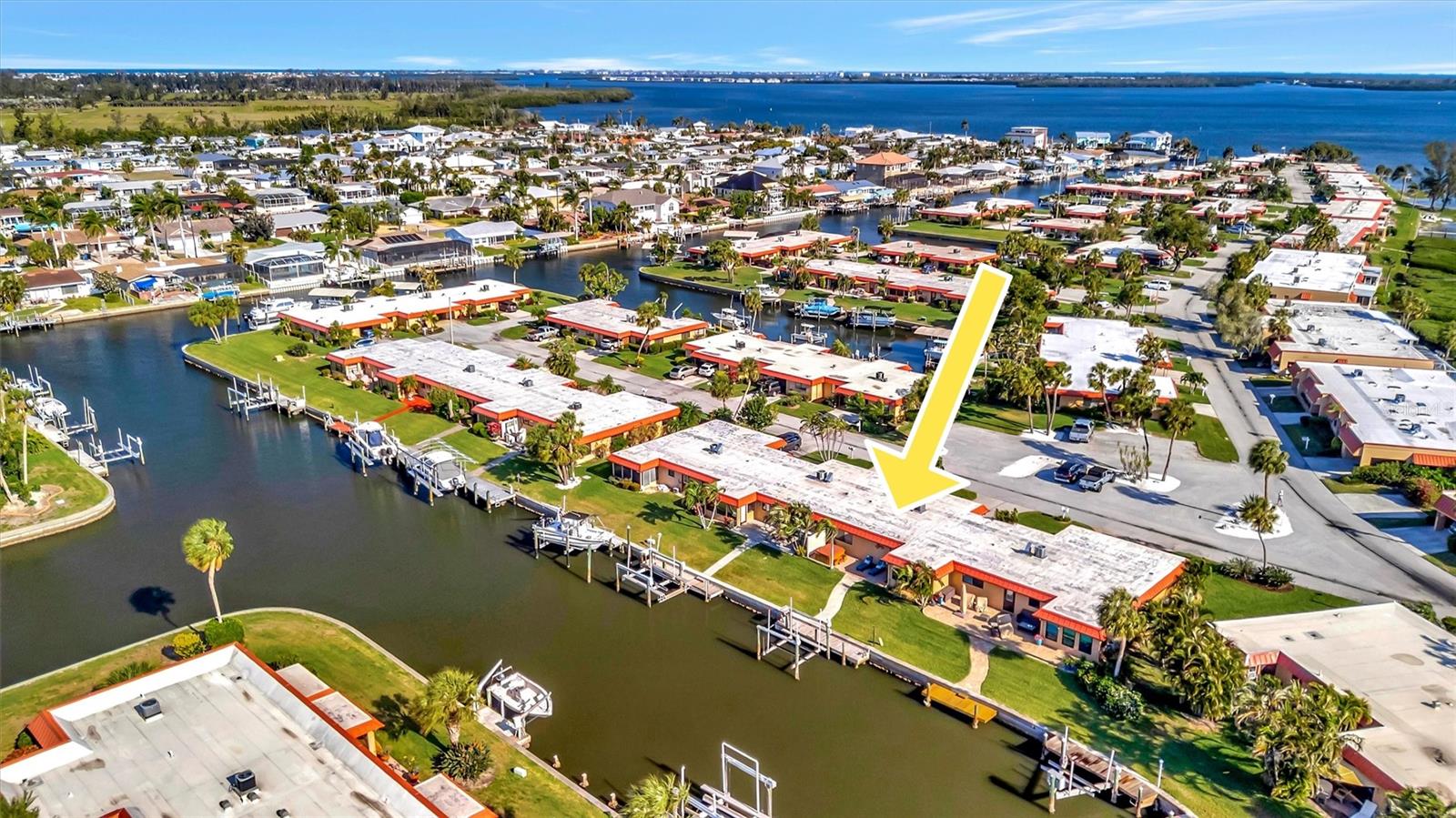 Photo of 9517 AZURE COVE BRADENTON FL 34210