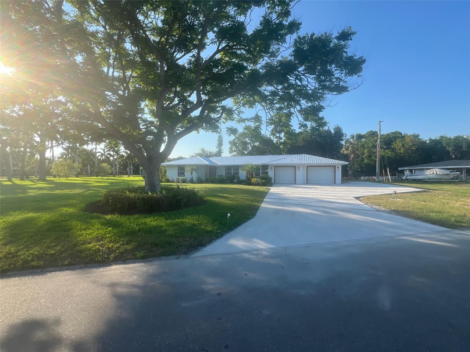 Photo of 4620 7TH AVENUE BRADENTON FL 34209