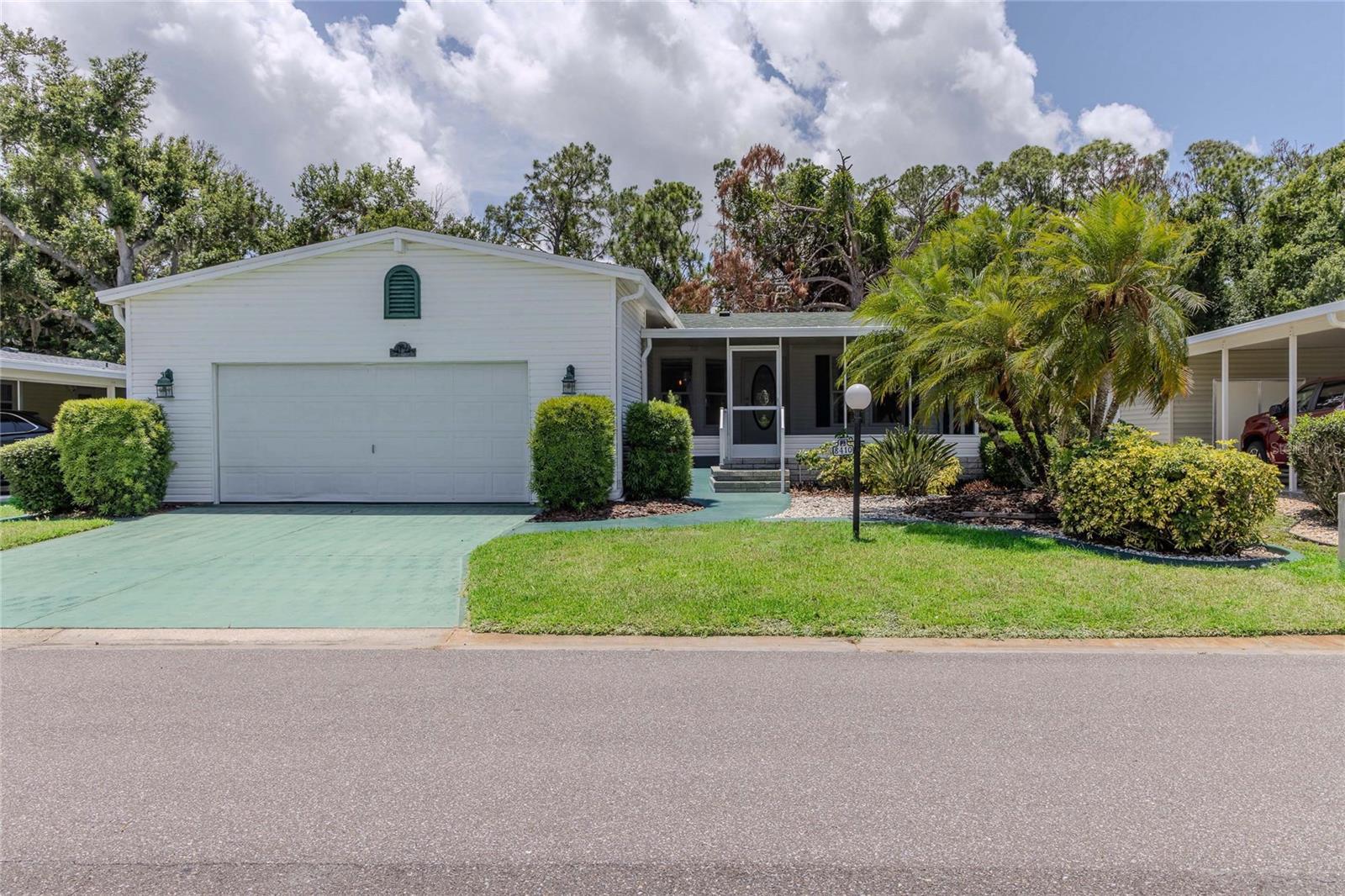 Photo of 8410 CASTLE GARDEN ROAD PALMETTO FL 34221