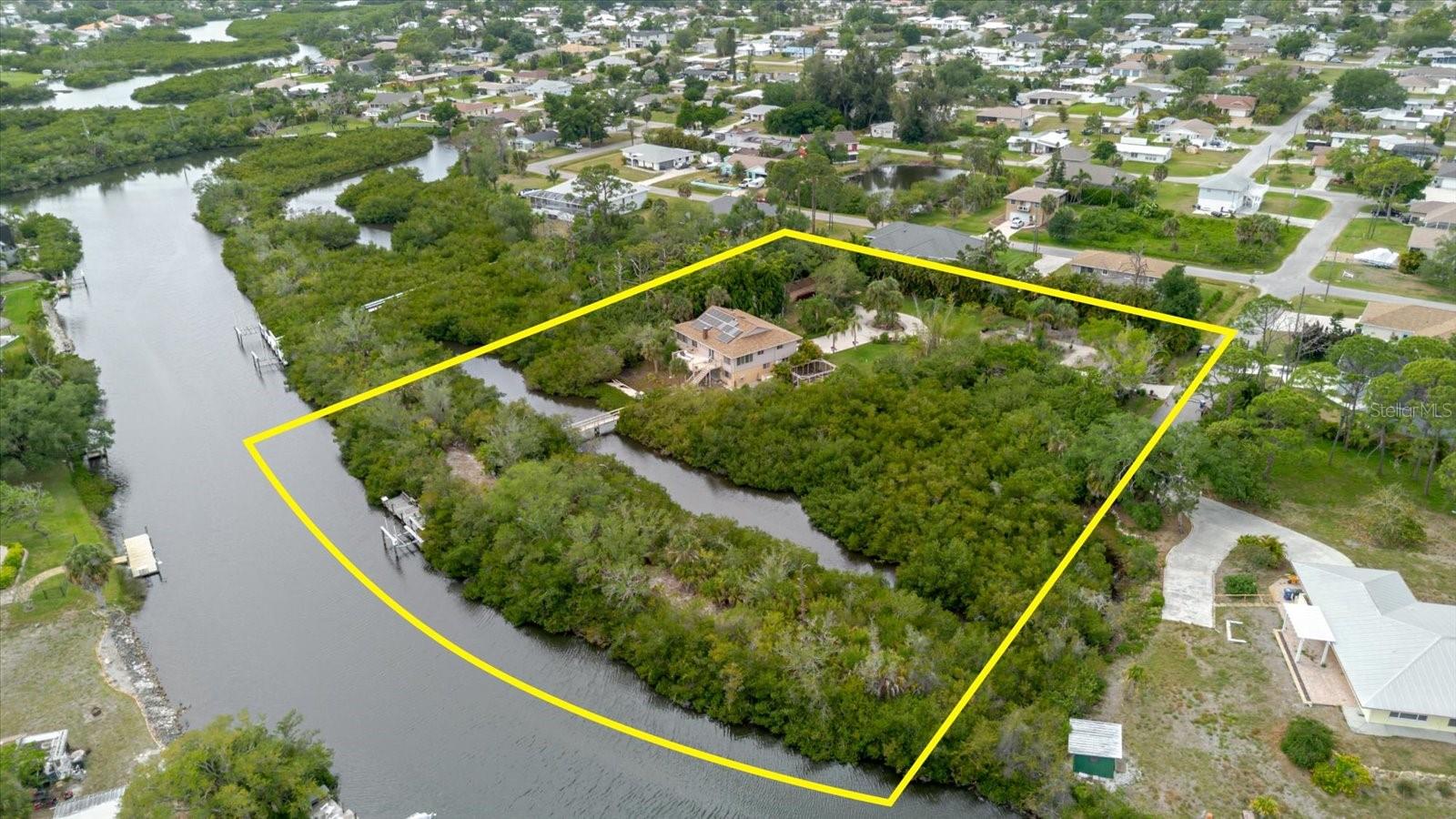 Photo of 4190 STROMBUS ROAD VENICE FL 34293