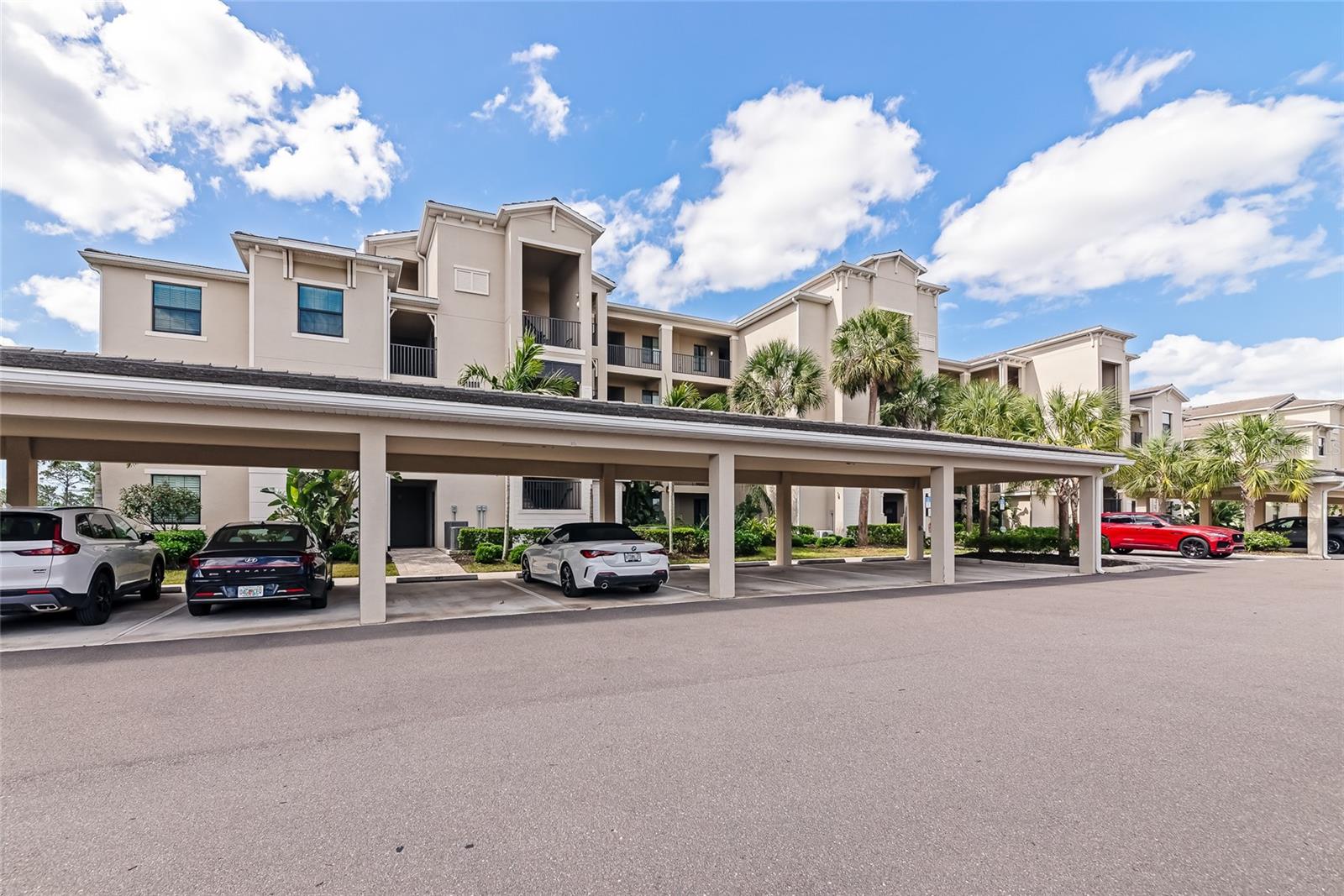 Photo of 18008 GAWTHROP DRIVE #101 LAKEWOOD RANCH FL 34211