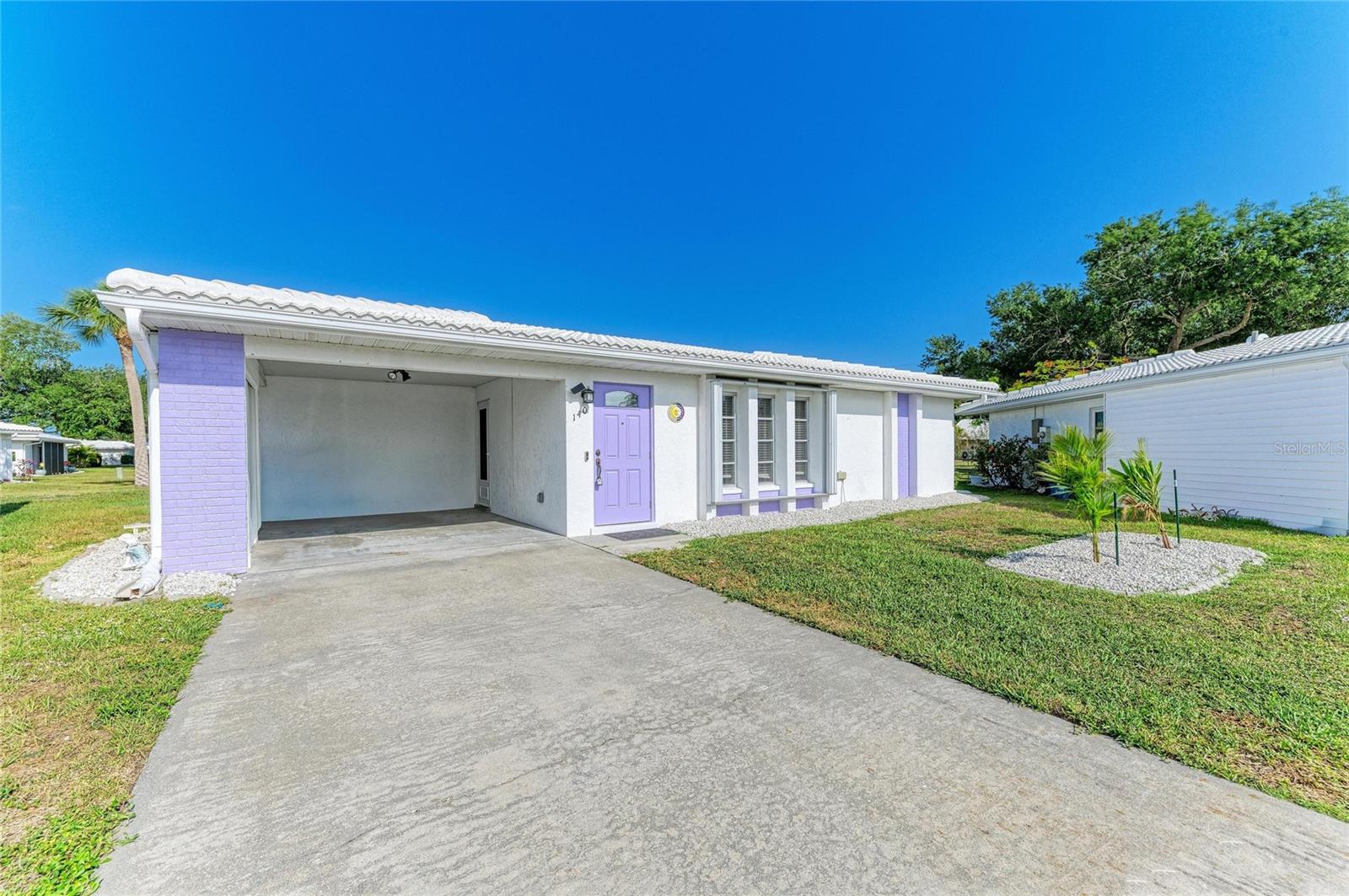 Photo of 140 CIRCLEWOOD DRIVE #C1-4 VENICE FL 34293