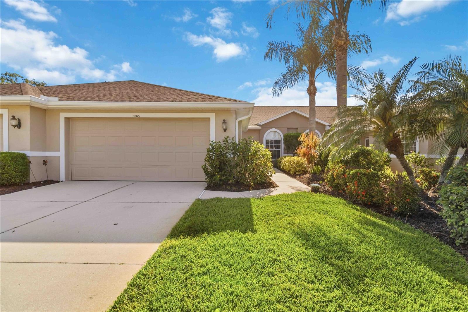 Photo of 5265 CHASE OAKS DRIVE SARASOTA FL 34241