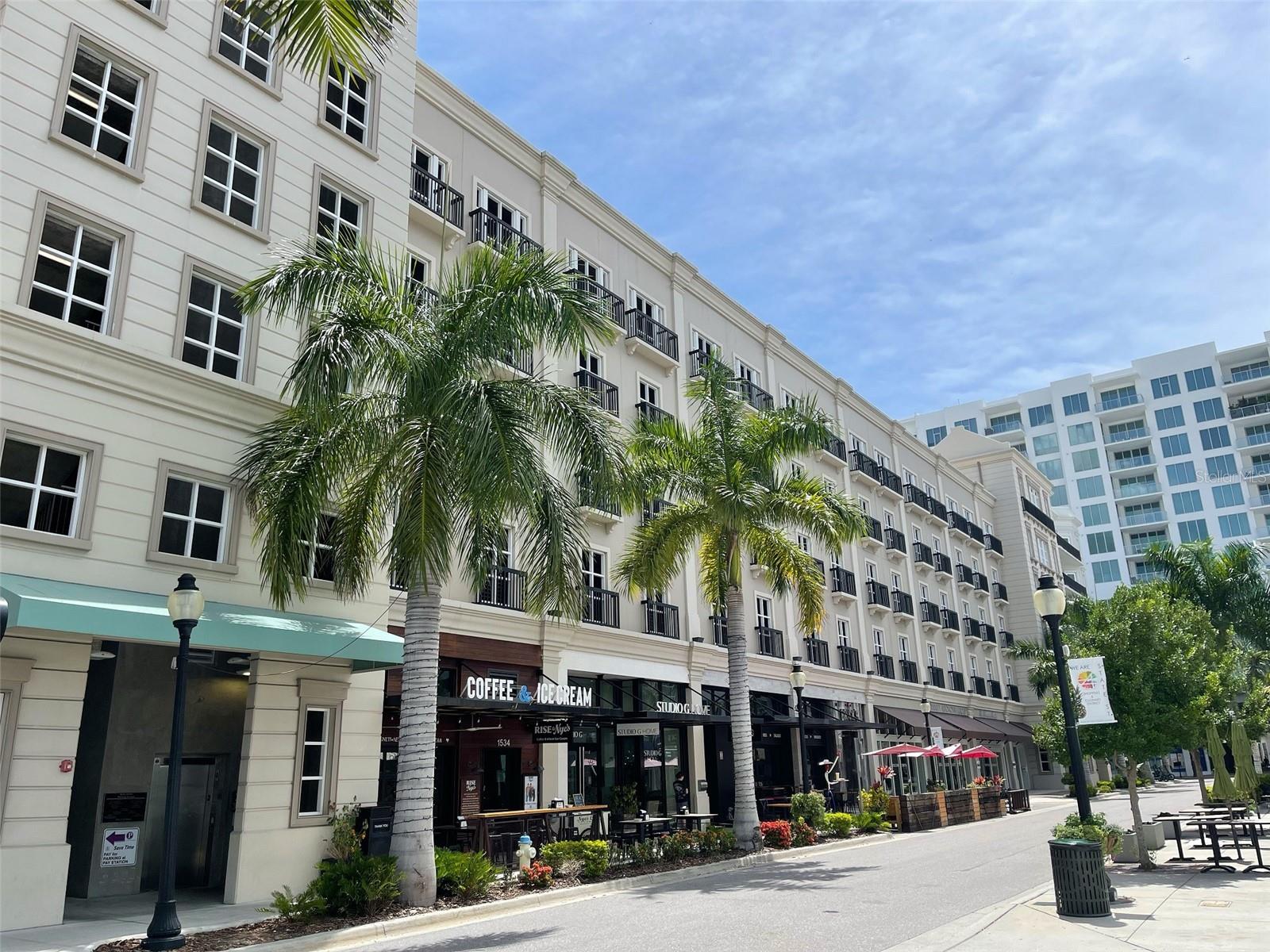 Photo of 1500 STATE STREET #403 SARASOTA FL 34236
