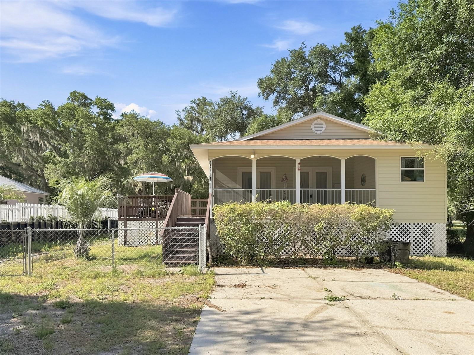 Photo of 38932 CENTRAL AVENUE ZEPHYRHILLS FL 33540