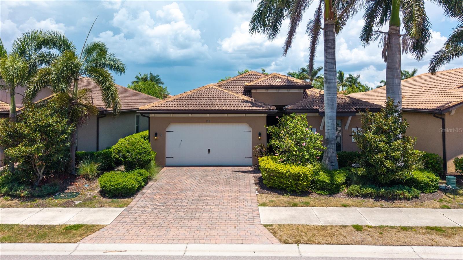 Photo of 120 VENTOSA PLACE NOKOMIS FL 34275