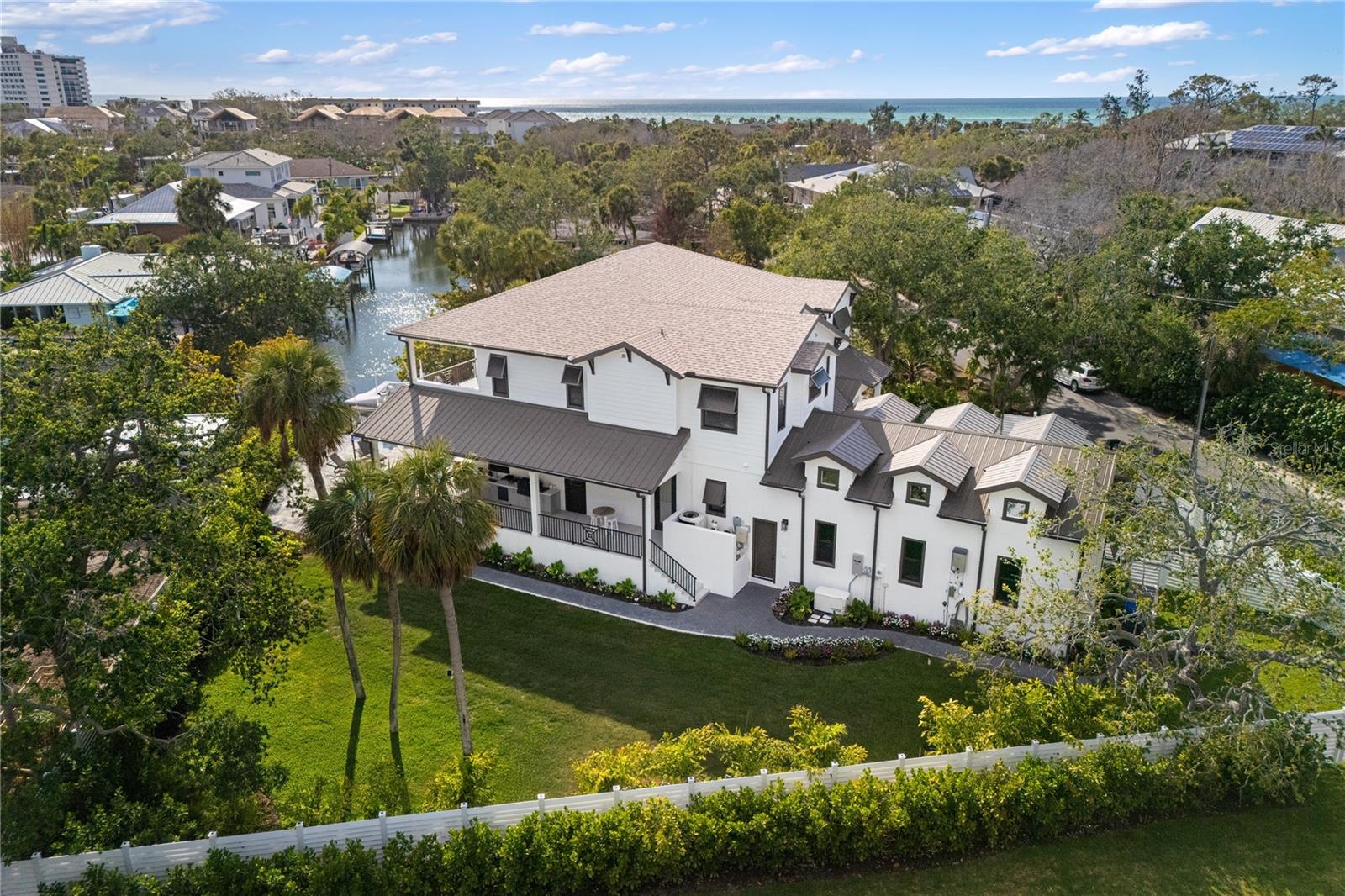 Photo of 4634 HIGEL AVENUE SARASOTA FL 34242