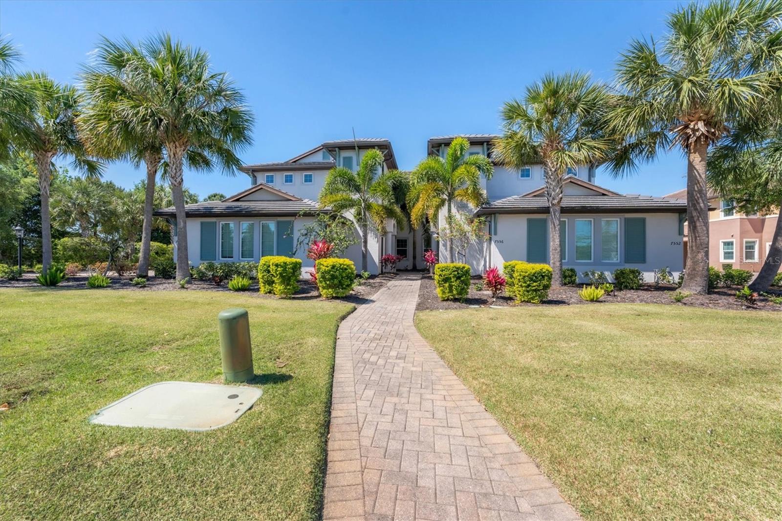 Photo of 7564 DIVOT LOOP BRADENTON FL 34202