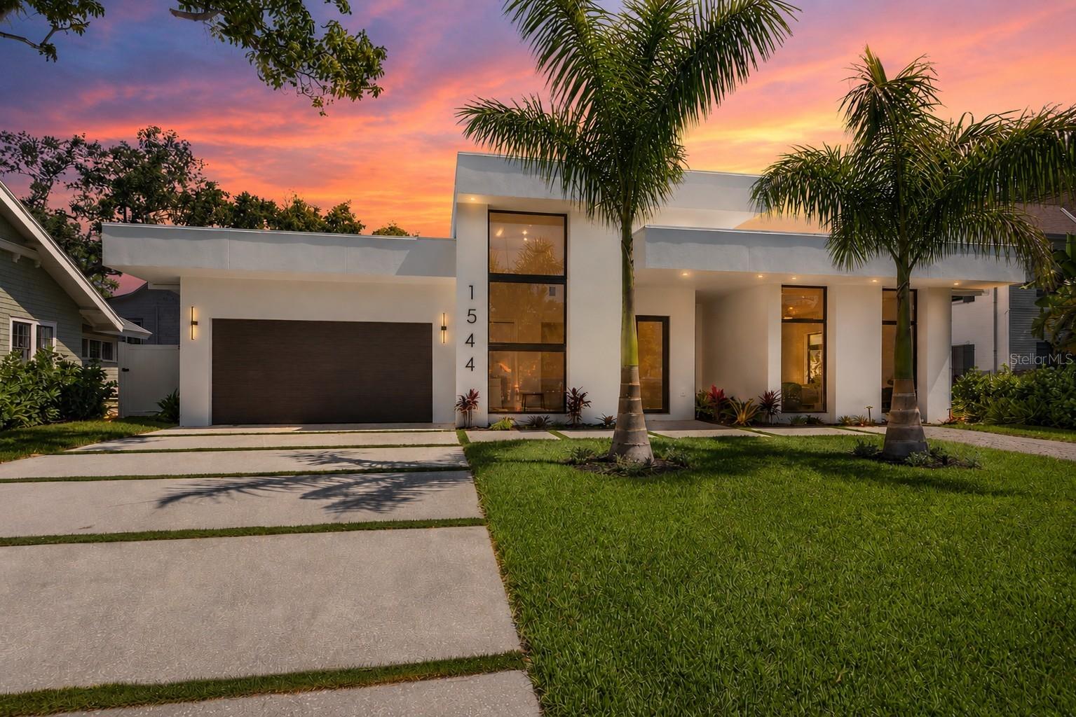 Photo of 1544 3RD AVENUE BRADENTON FL 34205
