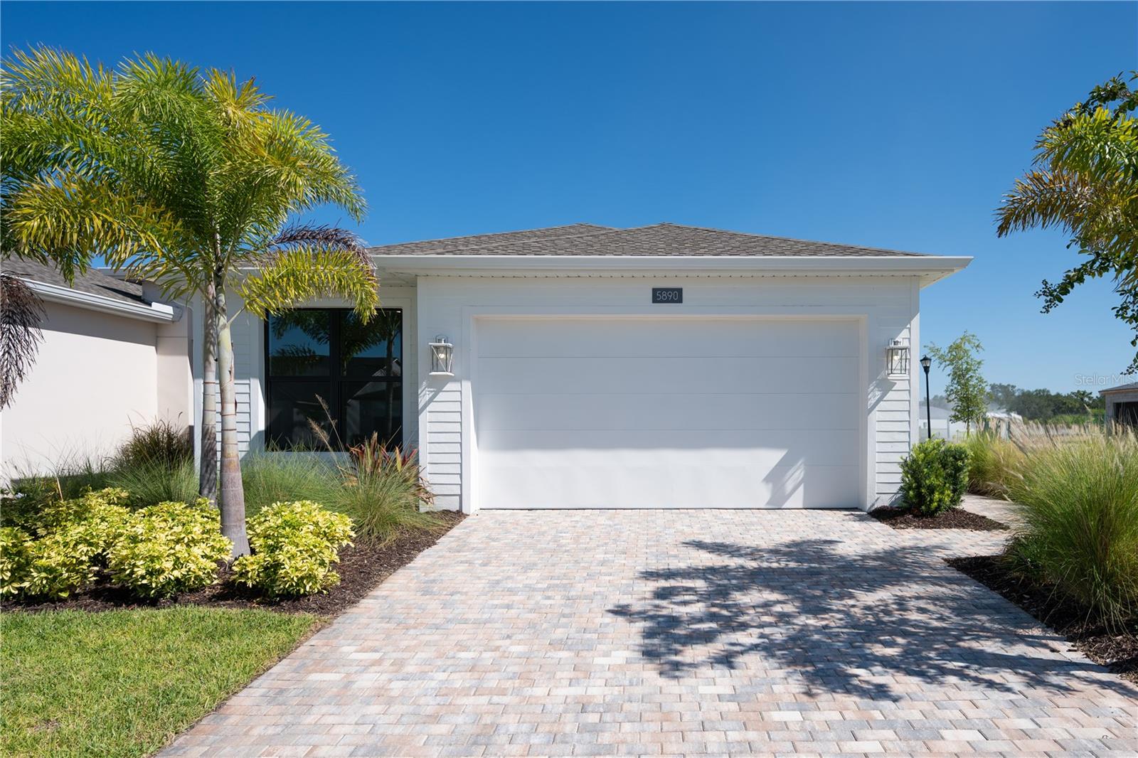 Photo of 5890 WINDBREAK COURT APOLLO BEACH FL 33572