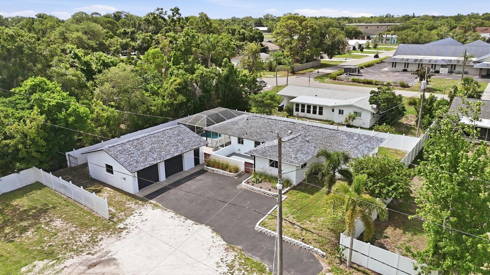 Photo of 201 HONORE AVENUE SARASOTA FL 34232