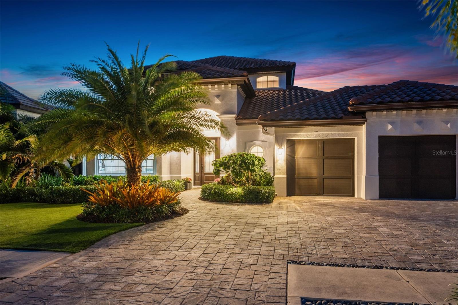 Photo of 1915 CLEMATIS STREET SARASOTA FL 34239