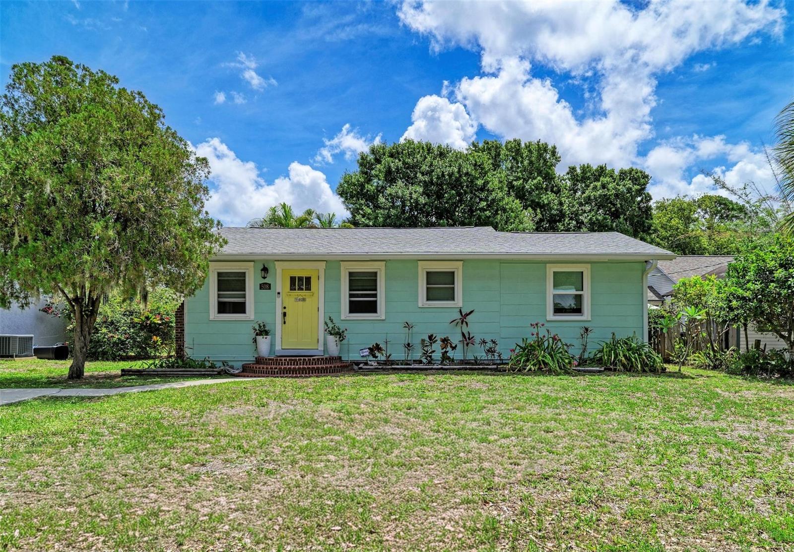 Photo of 508 16TH AVENUE PALMETTO FL 34221