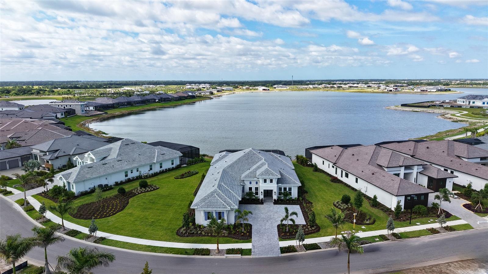 Photo of 1046 BLUE SHELL LOOP SARASOTA FL 34240