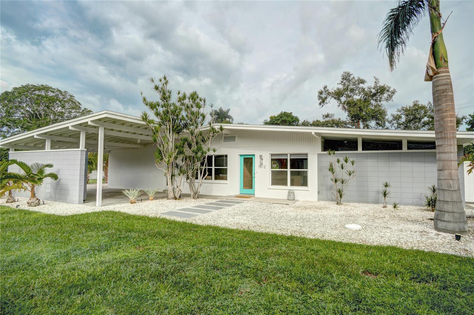 Photo of 7812 SAN JUAN AVENUE BRADENTON FL 34209