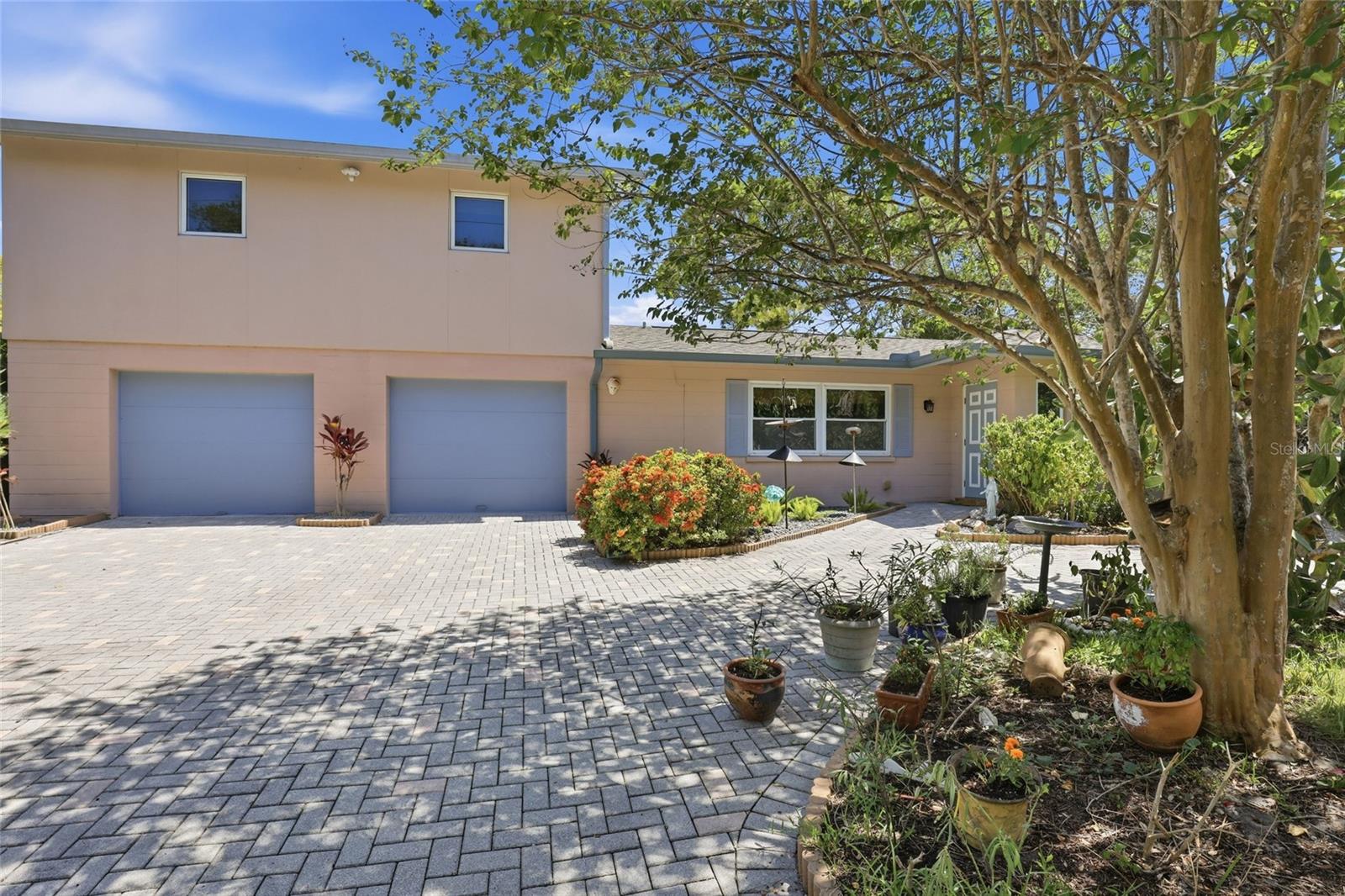 Photo of 3036 HYDE PARK STREET SARASOTA FL 34239