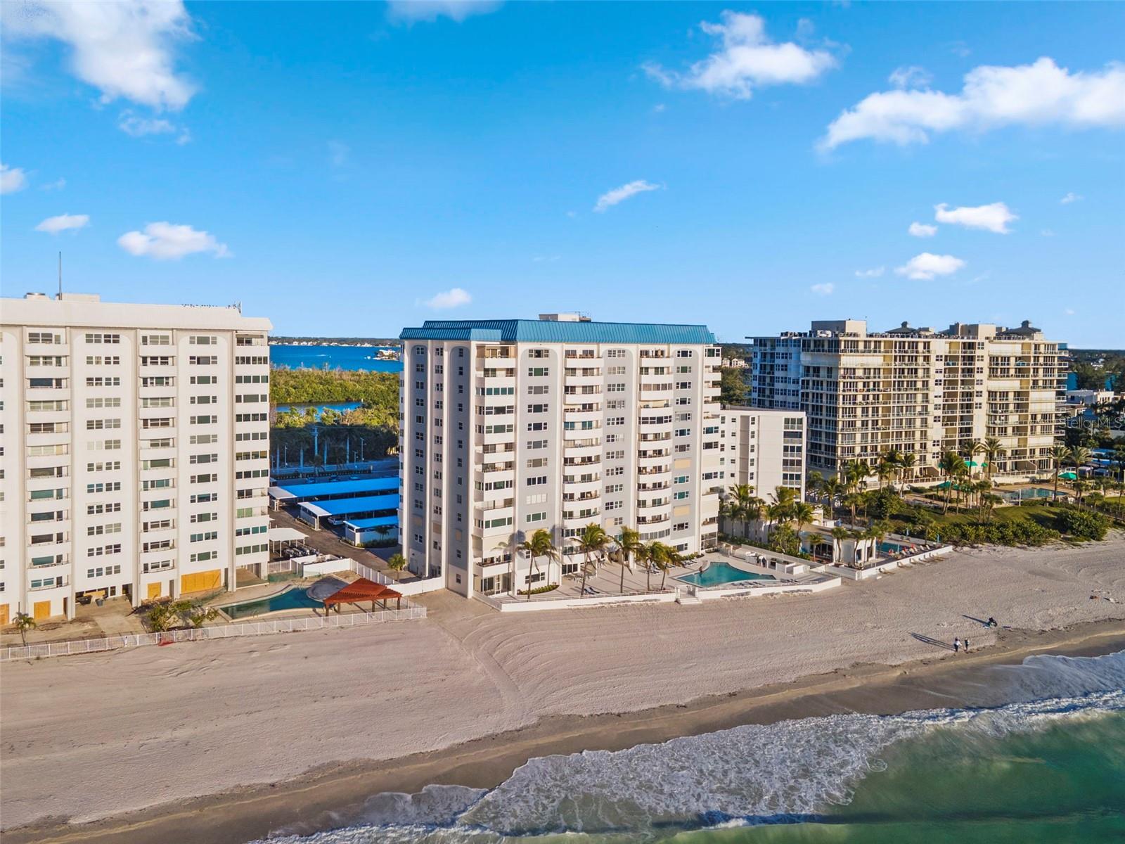 Photo of 1750 BENJAMIN FRANKLIN DRIVE #1D SARASOTA FL 34236