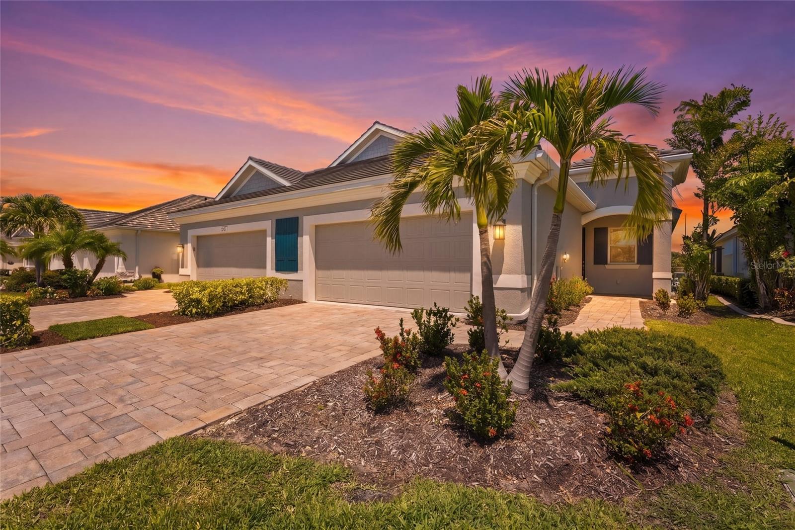 Photo of 7523 CAMPUS COVE SARASOTA FL 34243