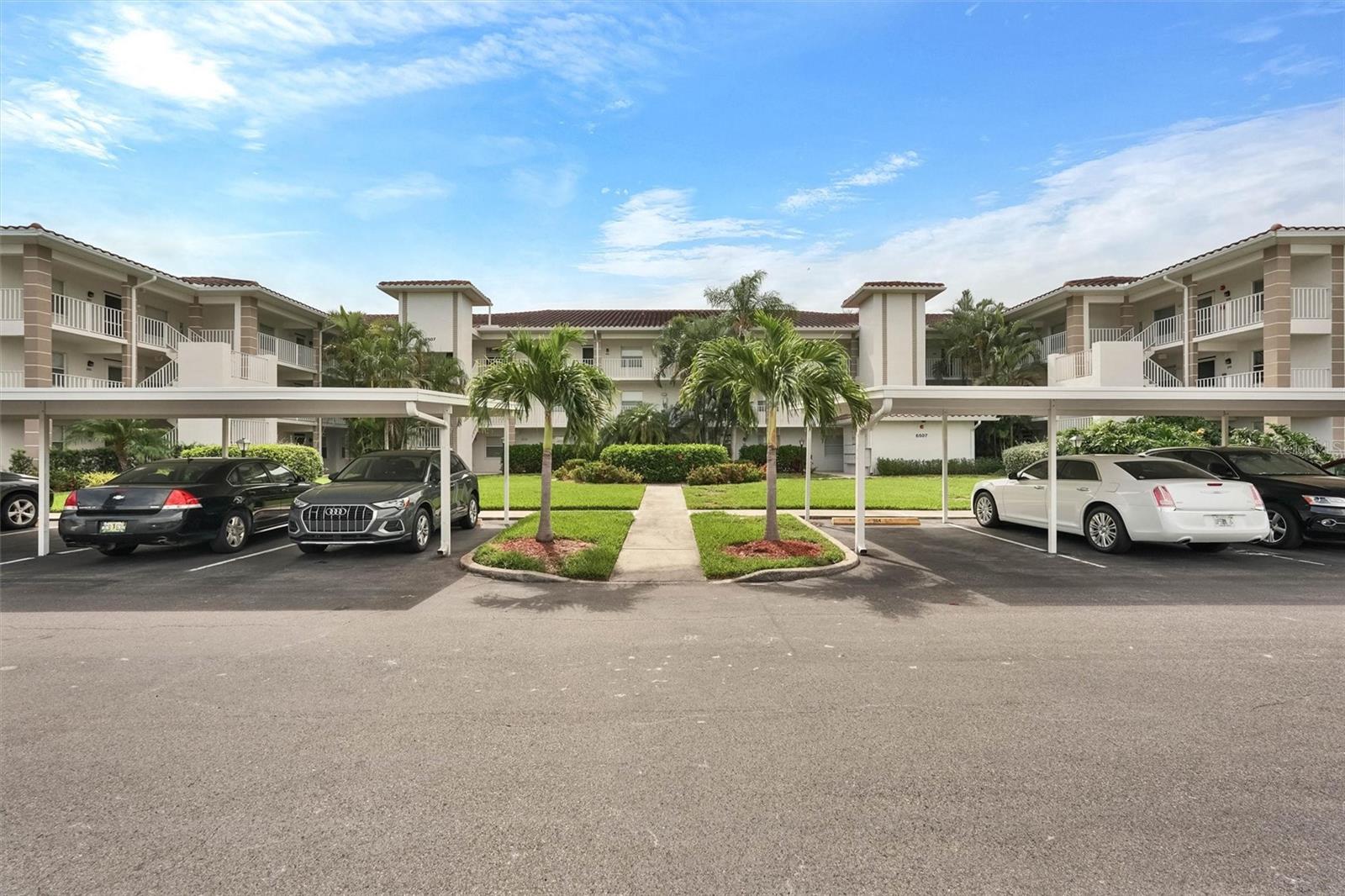 Photo of 6507 STONE RIVER ROAD #102 BRADENTON FL 34203