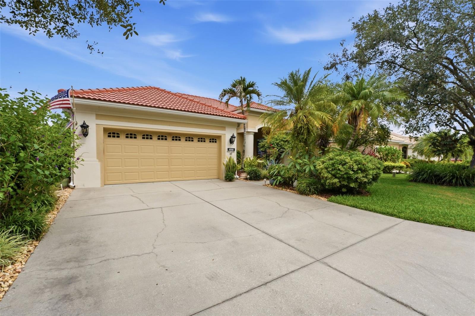 Photo of 6316 CORMORANT COURT BRADENTON FL 34203