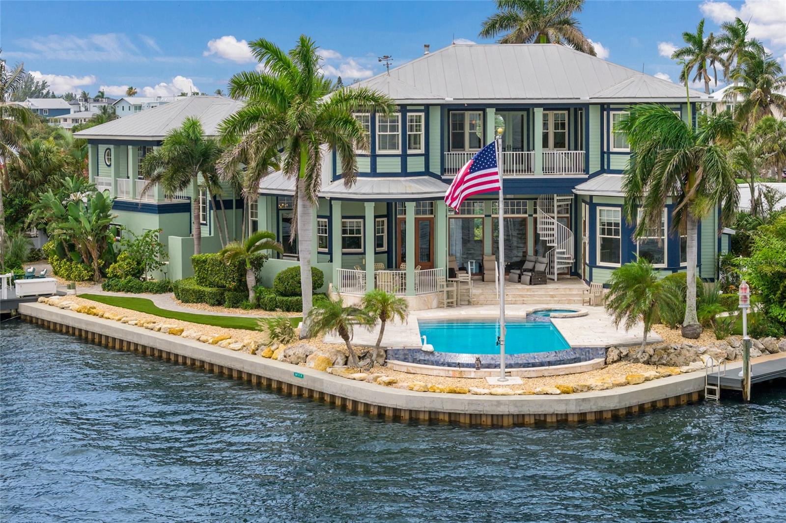 Photo of 522 BAYVIEW DRIVE BRADENTON BEACH FL 34217
