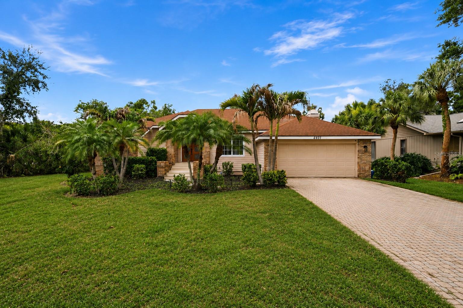 Photo of 4401 LITTLE JOHN TRAIL SARASOTA FL 34232