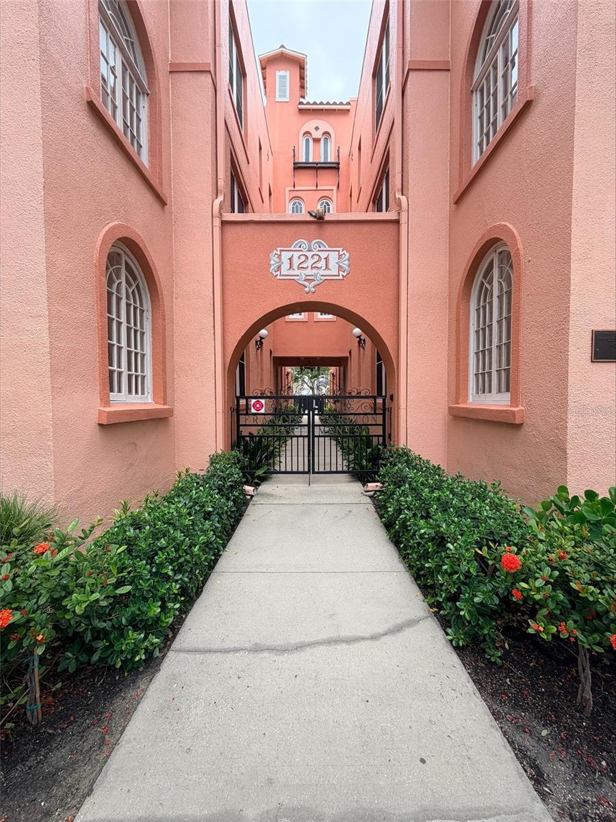 Photo of 1221 N PALM AVENUE #204 SARASOTA FL 34236