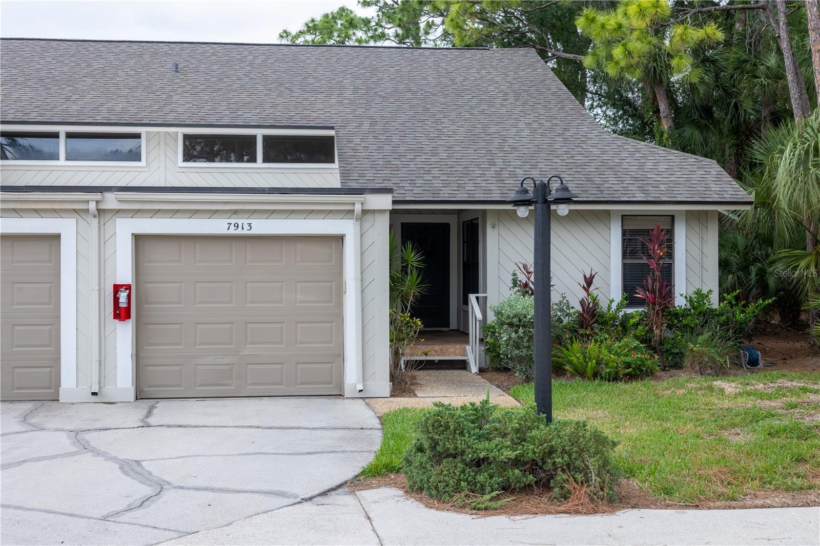 Photo of 7913 PINEGLEN COURT #34 SARASOTA FL 34238