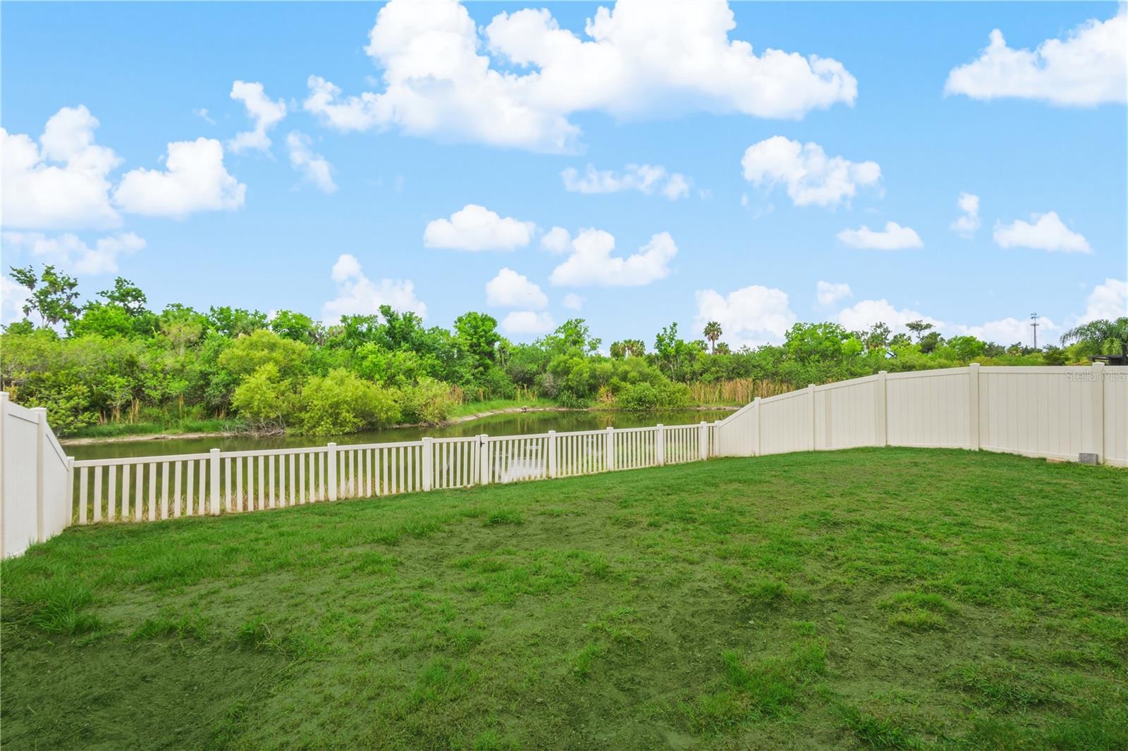Photo of 1731 CHATHAM GREEN CIRCLE RUSKIN FL 33570