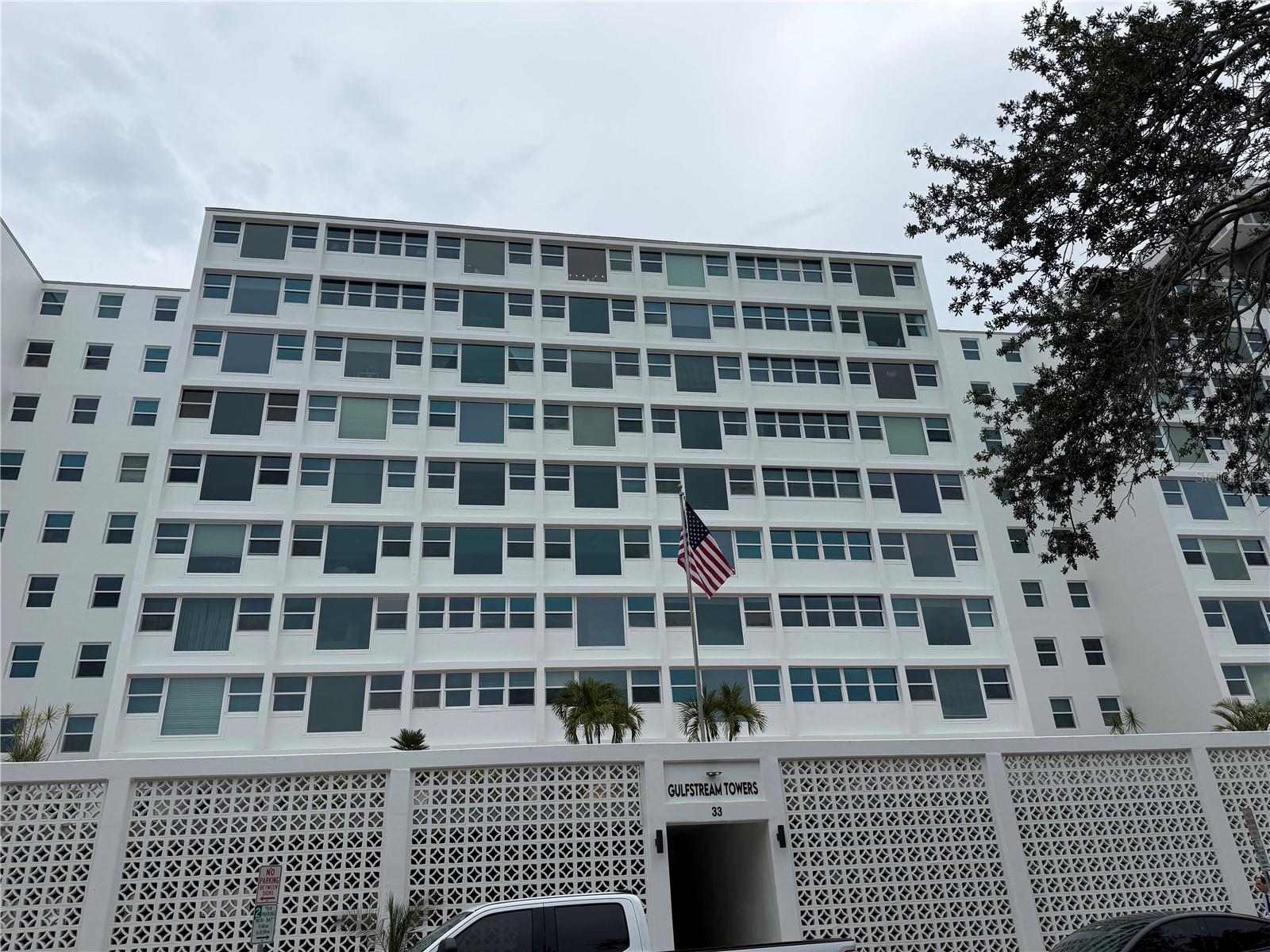 Photo of 33 S GULFSTREAM AVENUE #1001 SARASOTA FL 34236