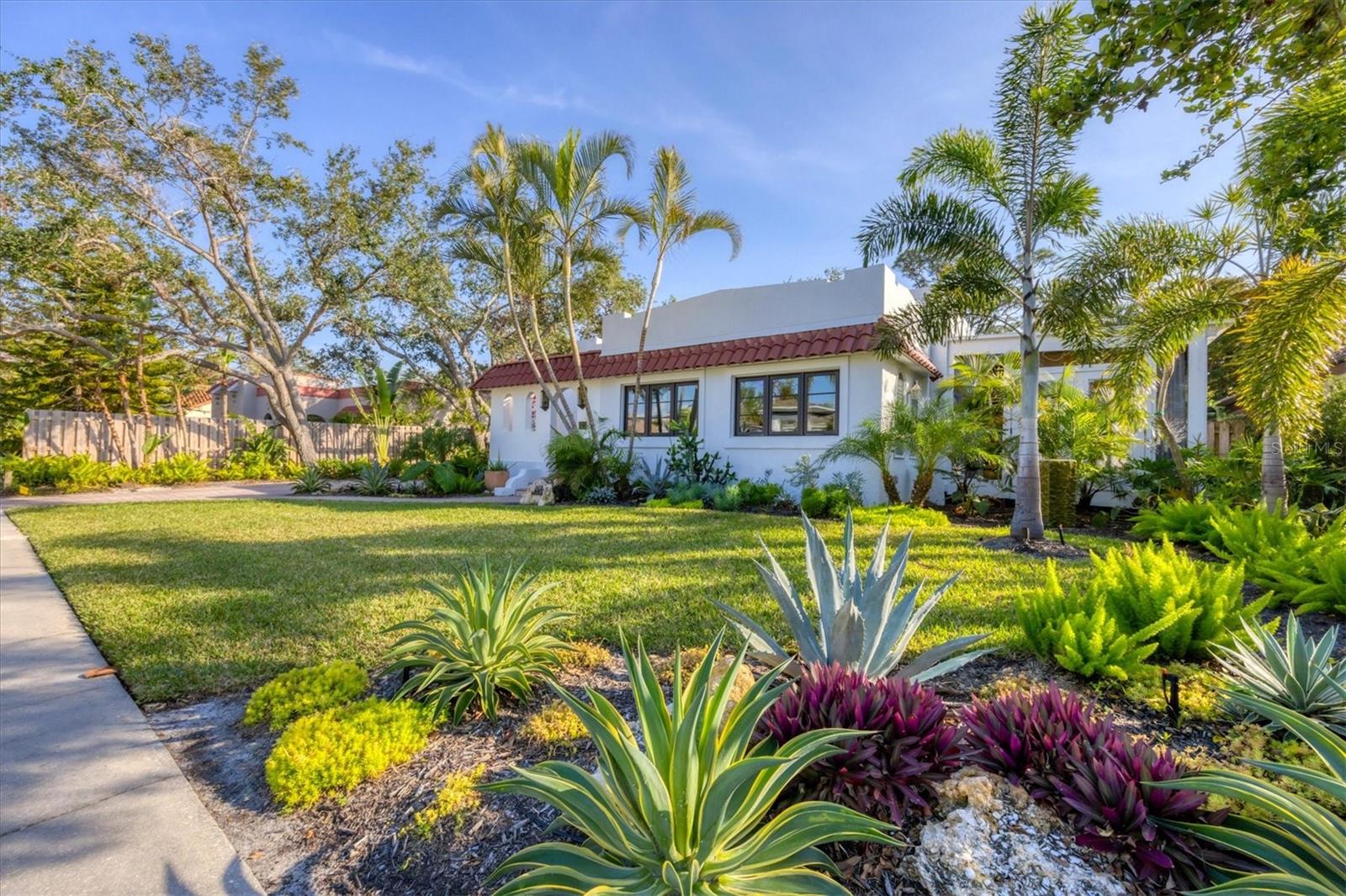 Photo of 1864 CLEMATIS ST STREET SARASOTA FL 34239