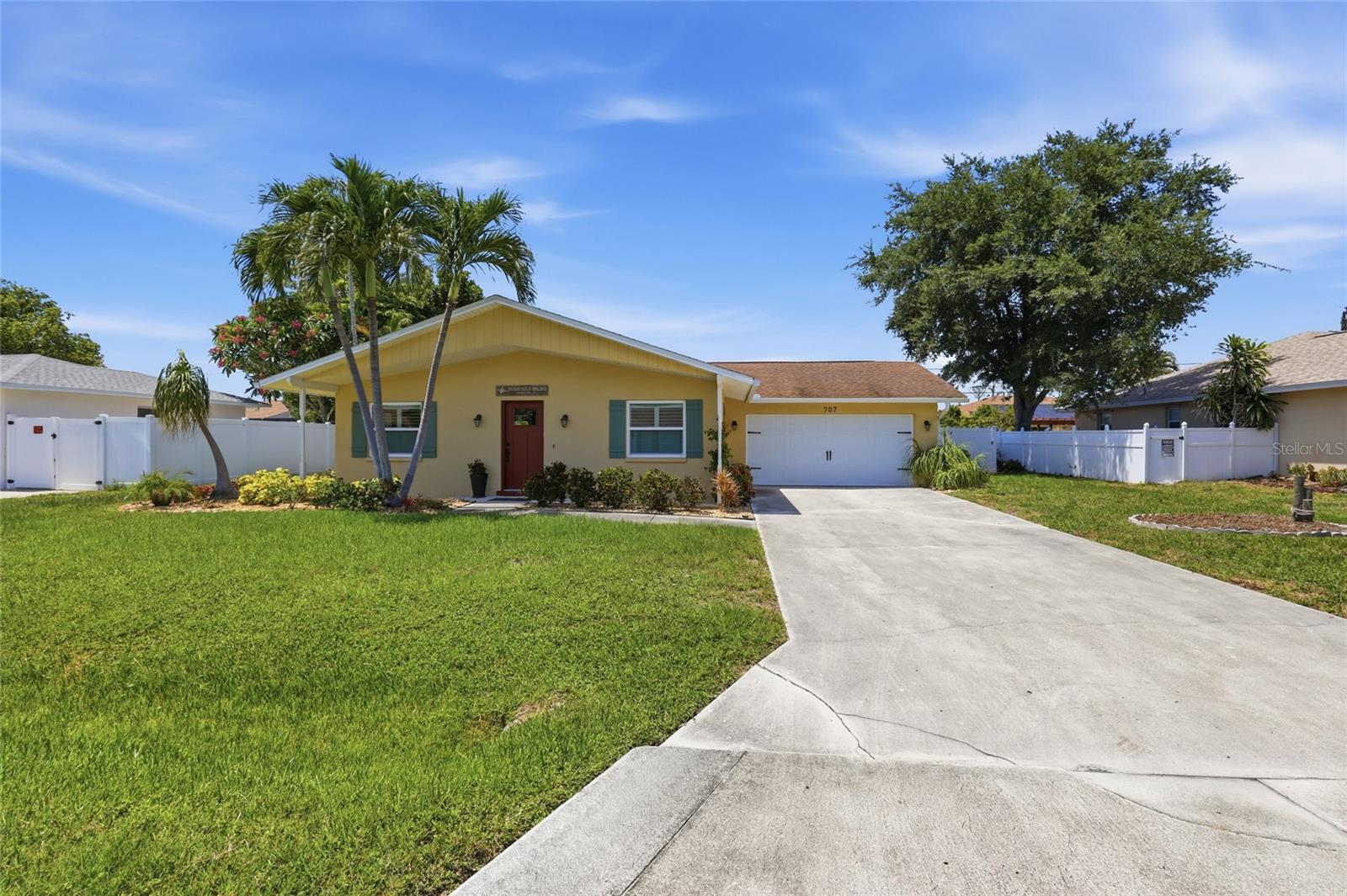 Photo of 707 BEVERLY ROAD VENICE FL 34293