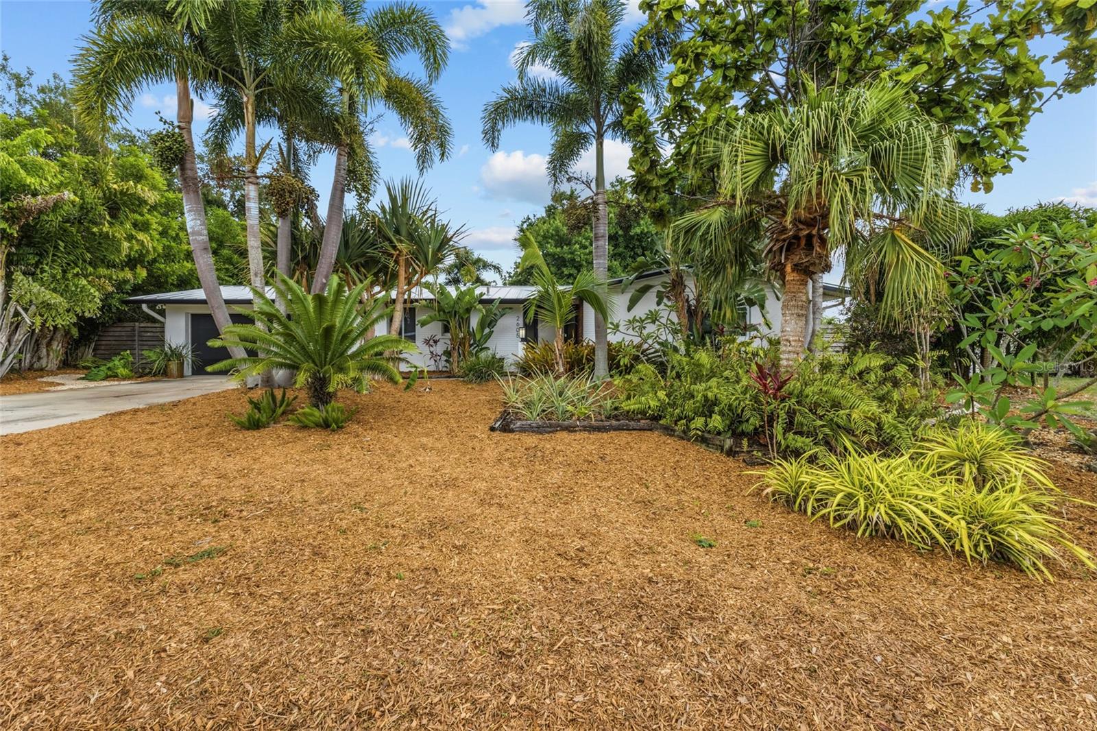 Photo of 2605 BOTANY AVENUE SARASOTA FL 34239