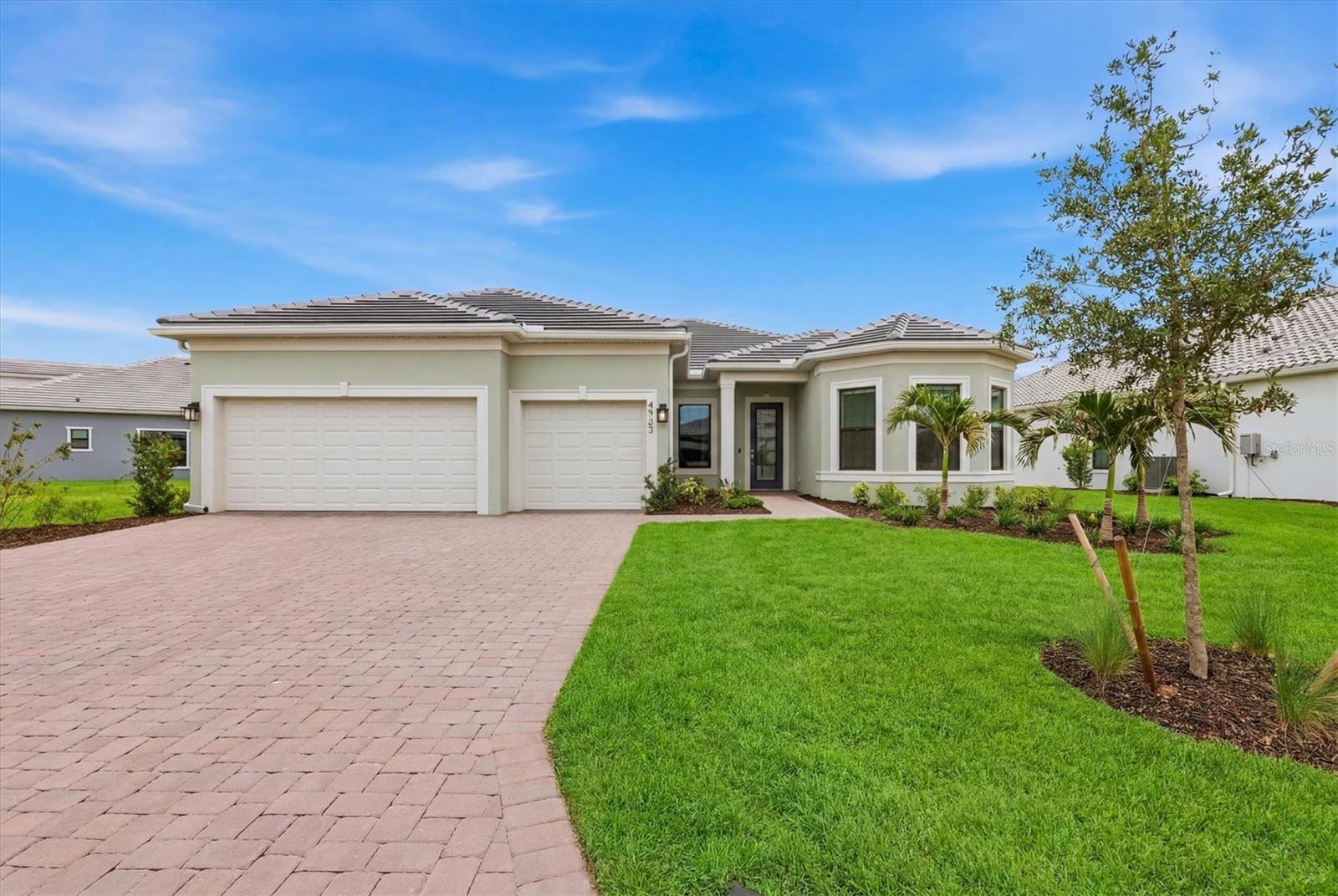 Photo of 4923 EMPIRE LANDING RUN LAKEWOOD RANCH FL 34211