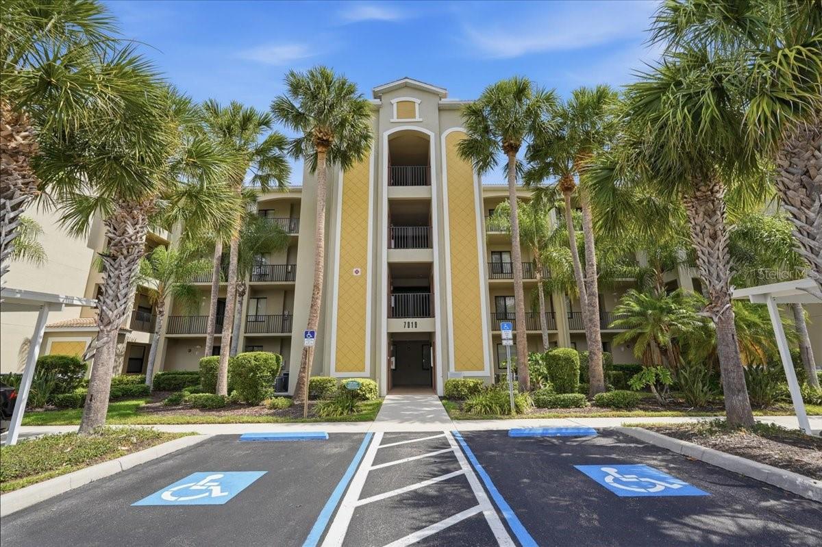 Photo of 7019 RIVER HAMMOCK DRIVE #301 BRADENTON FL 34212