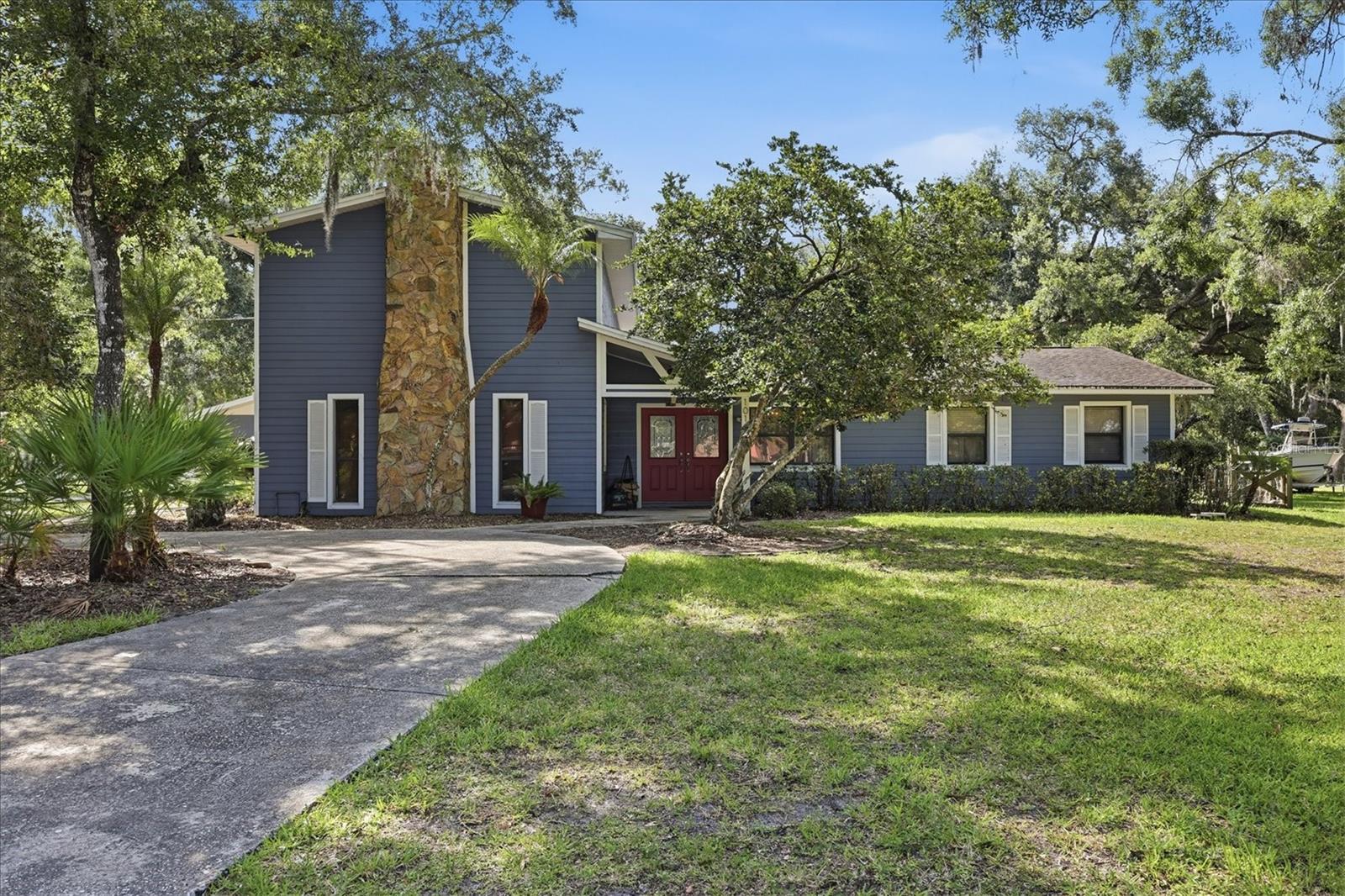 Photo of 10125 OAK RUN DRIVE BRADENTON FL 34211