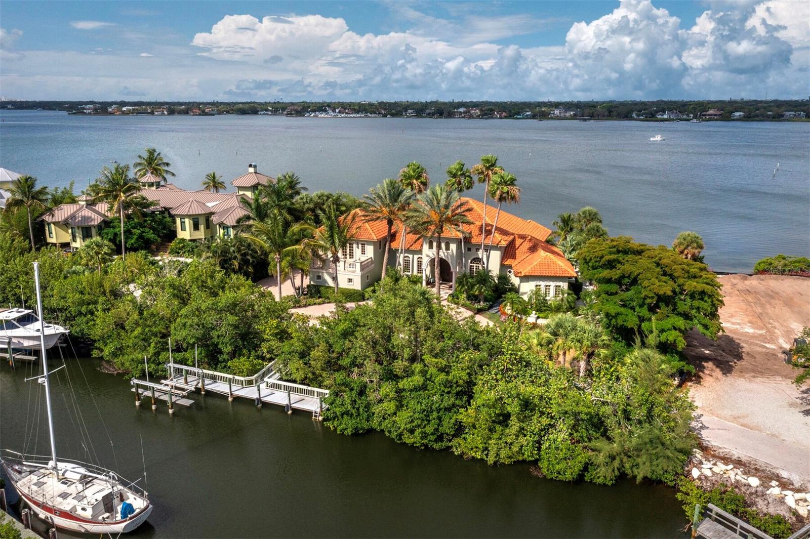 Photo of 1280 HIDDEN HARBOR WAY SARASOTA FL 34242
