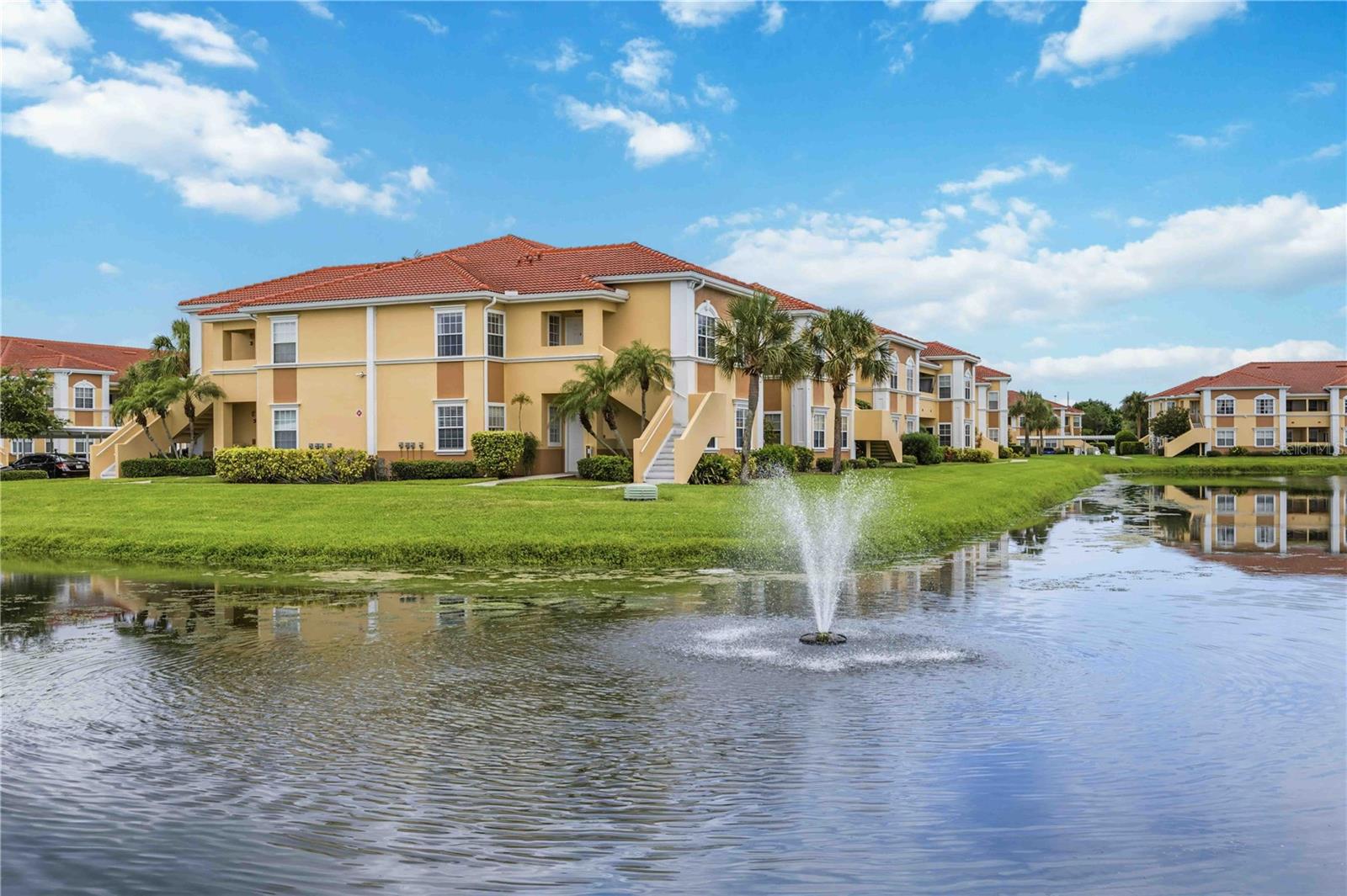 Photo of 1025 VILLAGIO CIRCLE #208 SARASOTA FL 34237