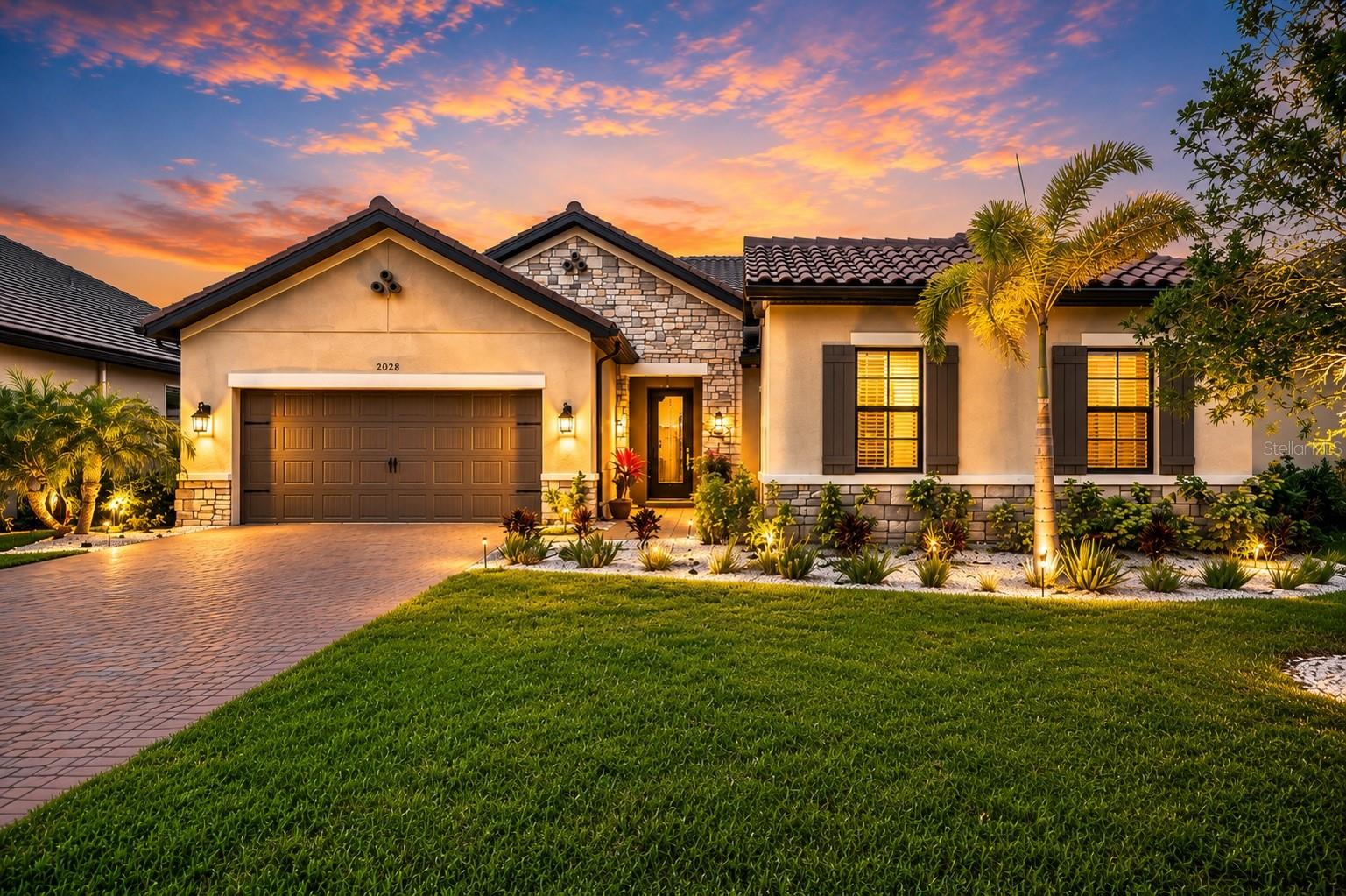 Photo of 2028 WOODLEAF HAMMOCK COURT BRADENTON FL 34211