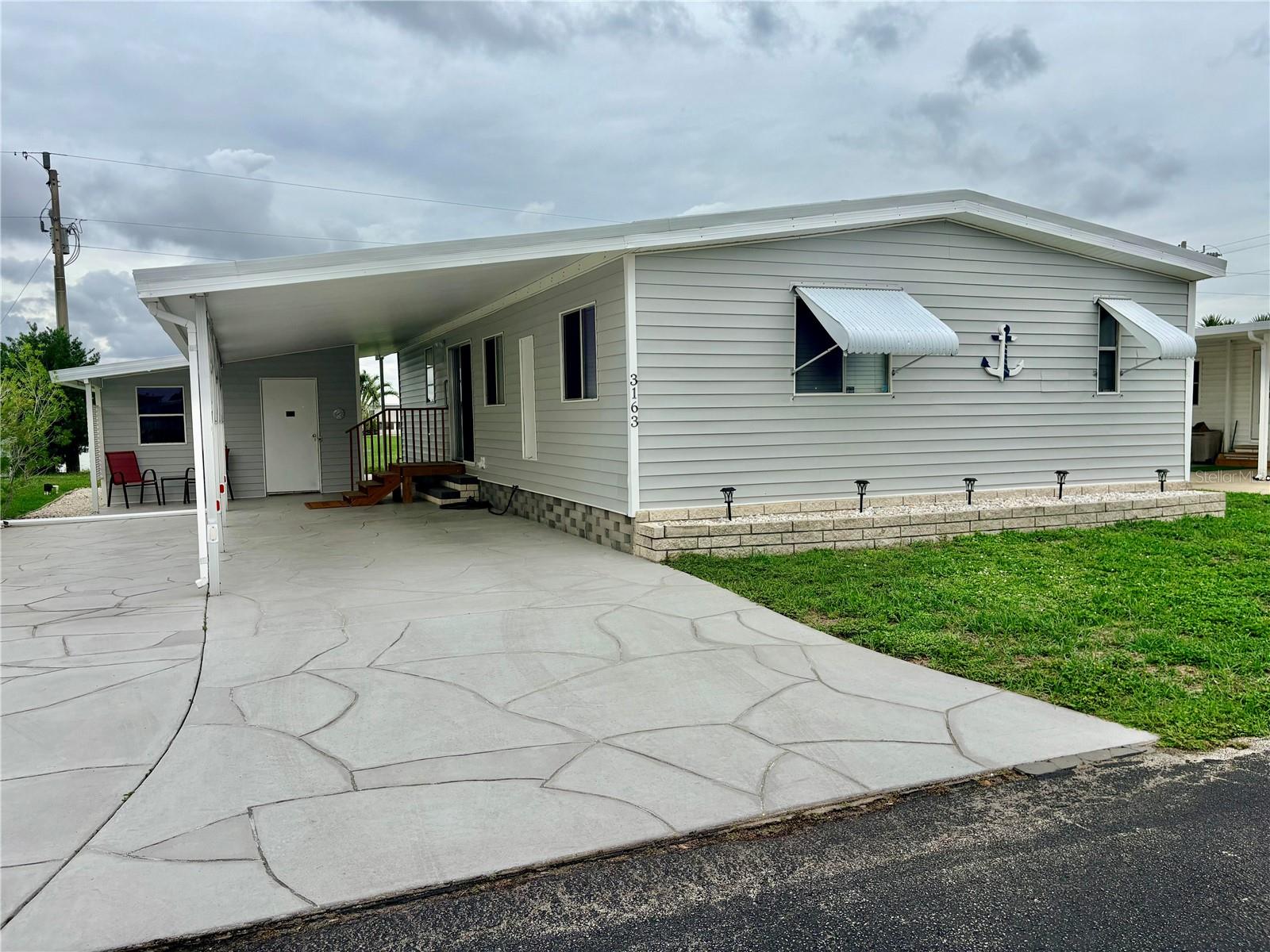 Photo of 3163 INDIAN VILLAGE LANE NORTH FORT MYERS FL 33917