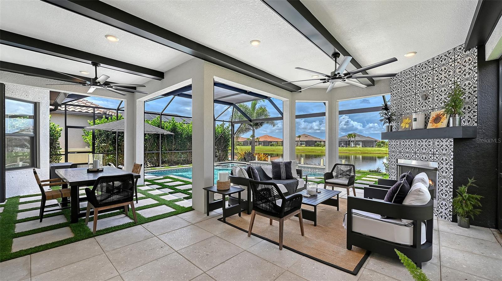 Photo of 3022 VITTORIO COURT BRADENTON FL 34211