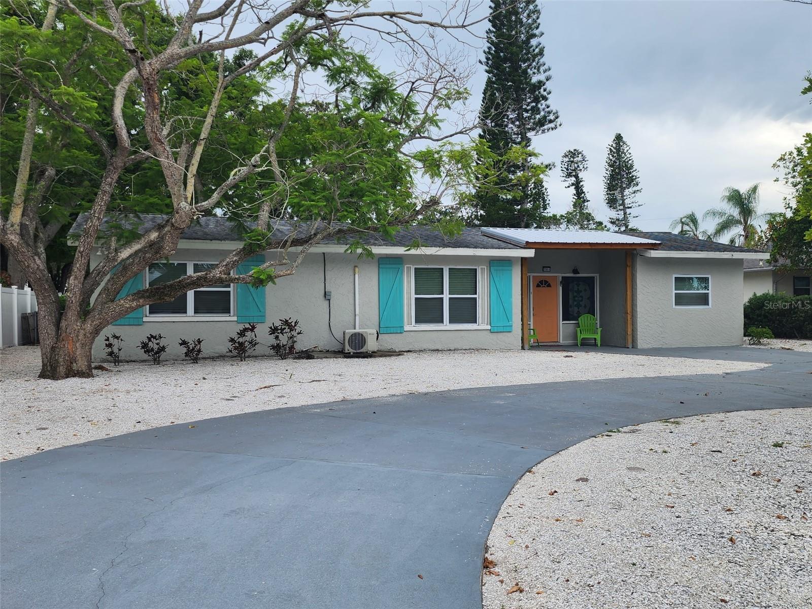 Photo of 7511 1ST AVENUE BRADENTON FL 34209