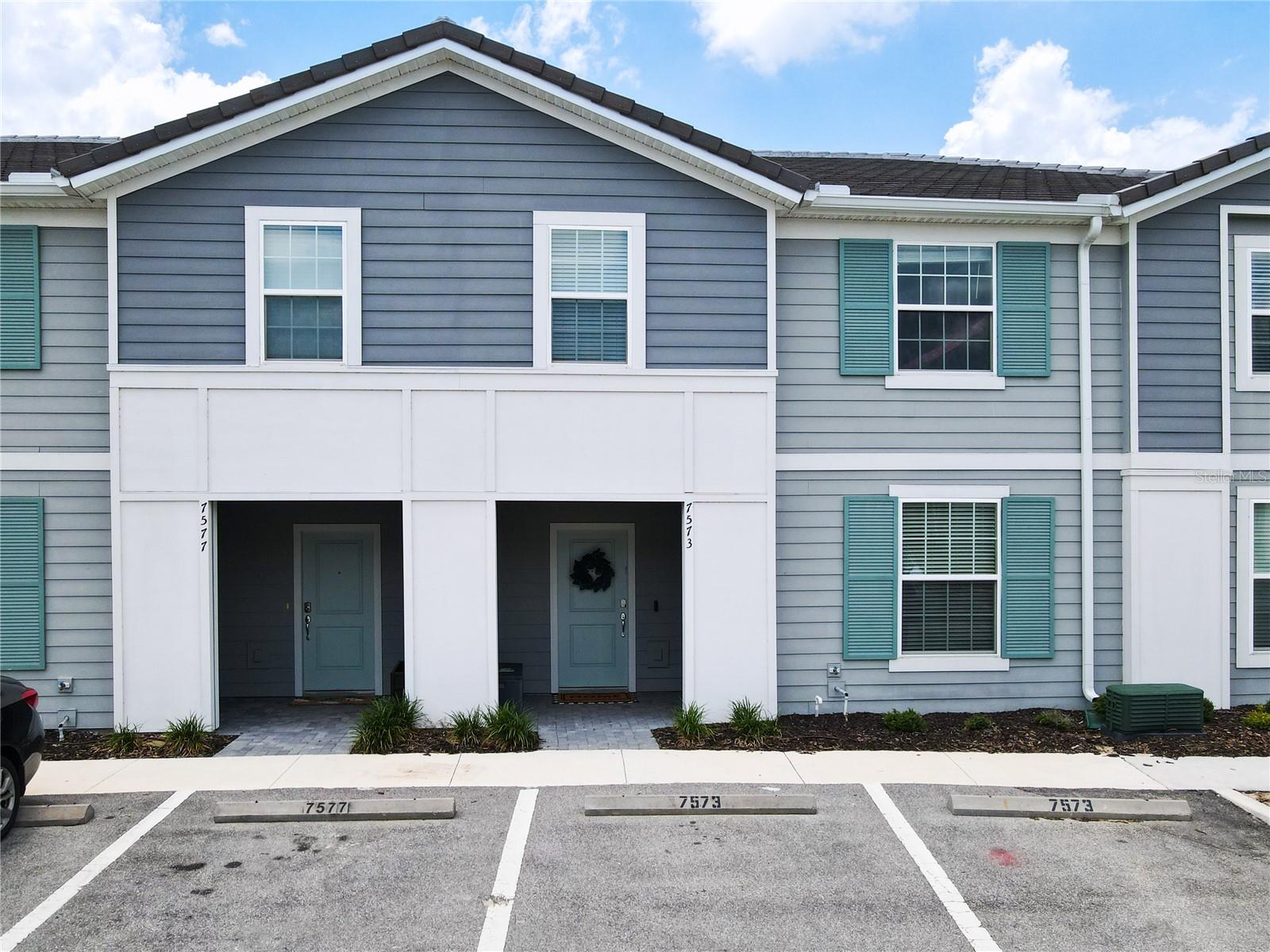 Photo of 7573 OAK SPRING LANE DAVENPORT FL 33837